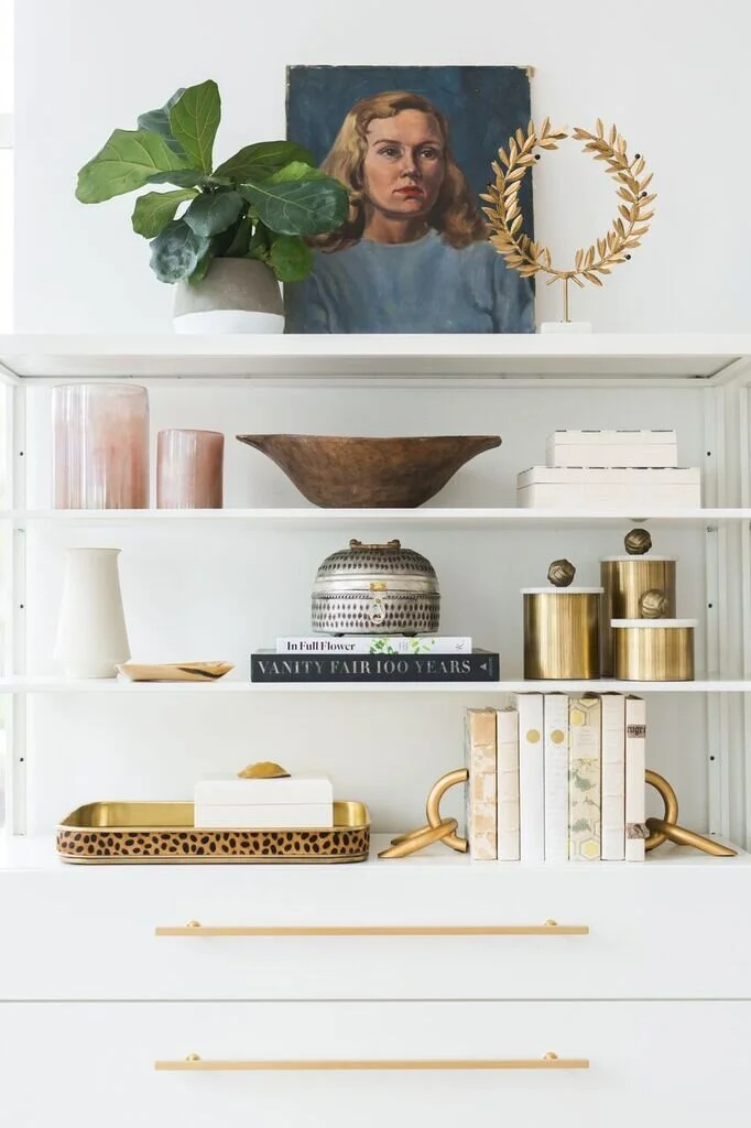How to Style Shelves &amp; Bookcases