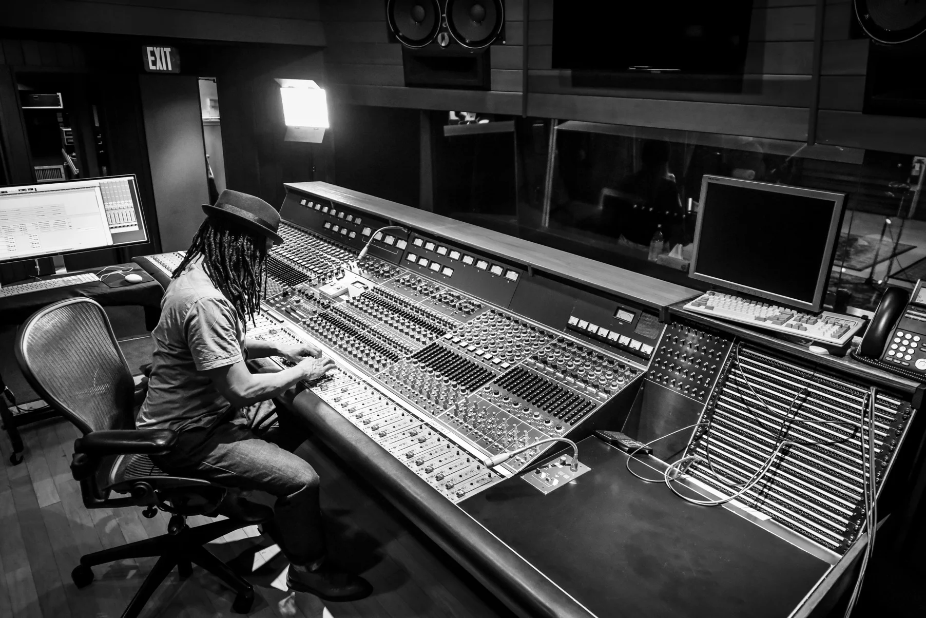 Vintage records студия звукозаписи. Винтажная студия звукозаписи. Студия звукозаписи Москва. Винтажные студии звукозаписи