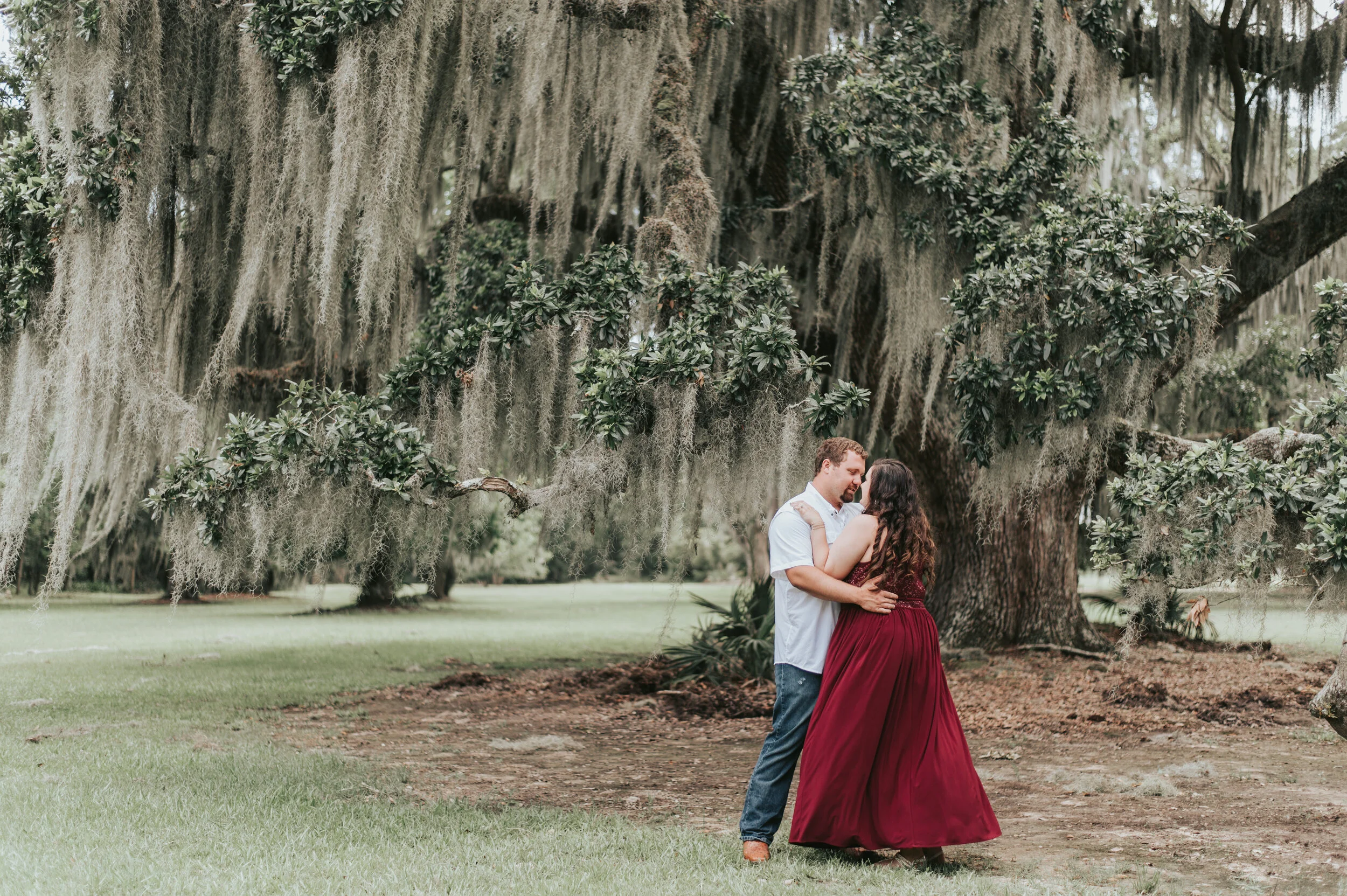 ENGAGEMENT SESSION // FONTAINEBLEAU STATE PARK 