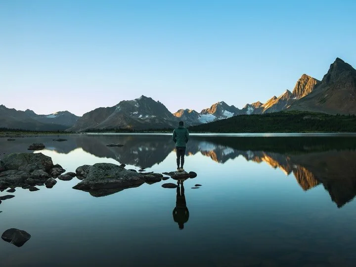 A boys trip to Jasper National Park 🏕️

Thank you @lifewithchunger for capturing a hiking clip and the swimming shots 🎥

#jaspernationalpark #tonquinvalley