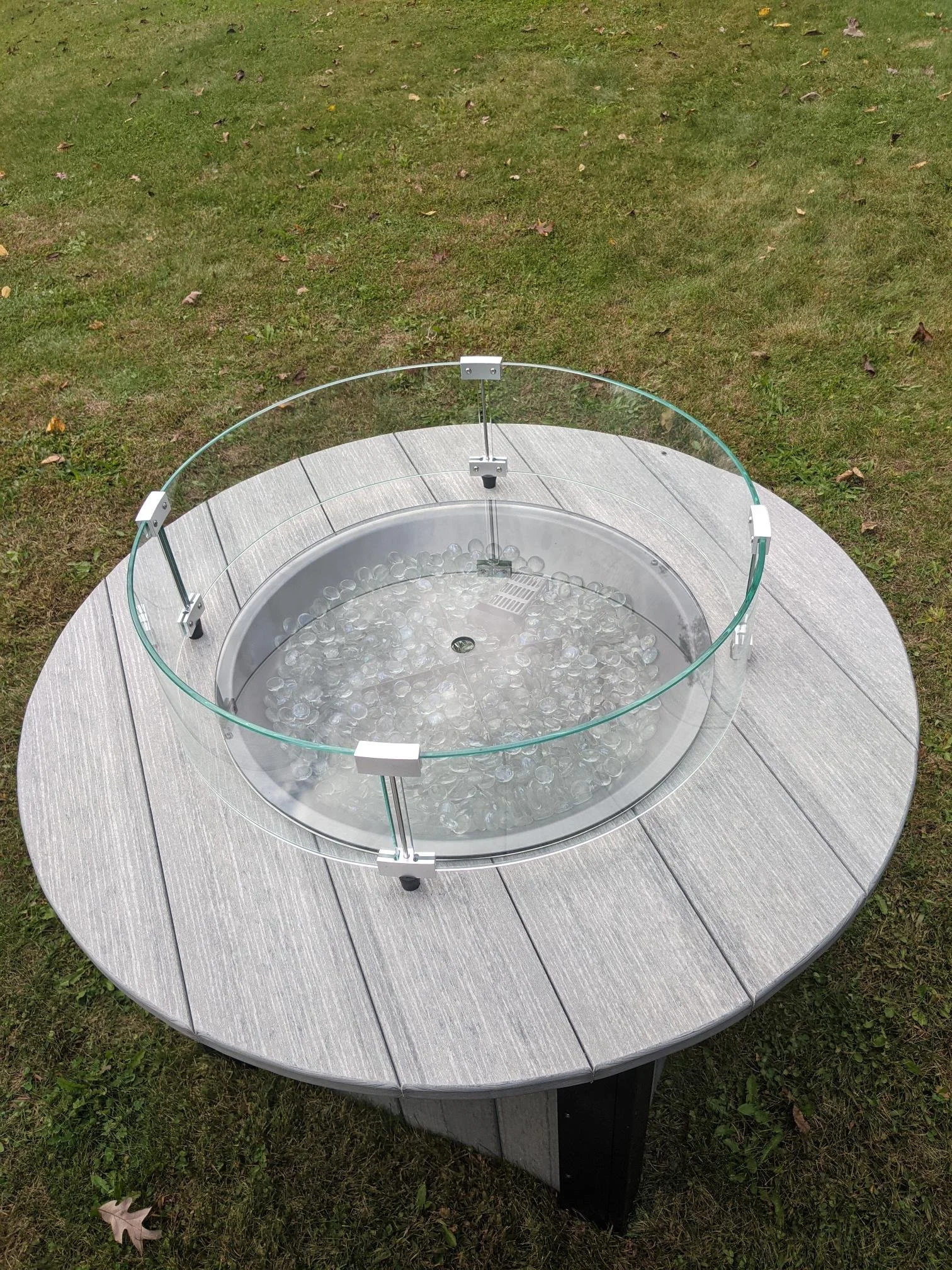 Poly Round Fire Pit Table - Weatherwood