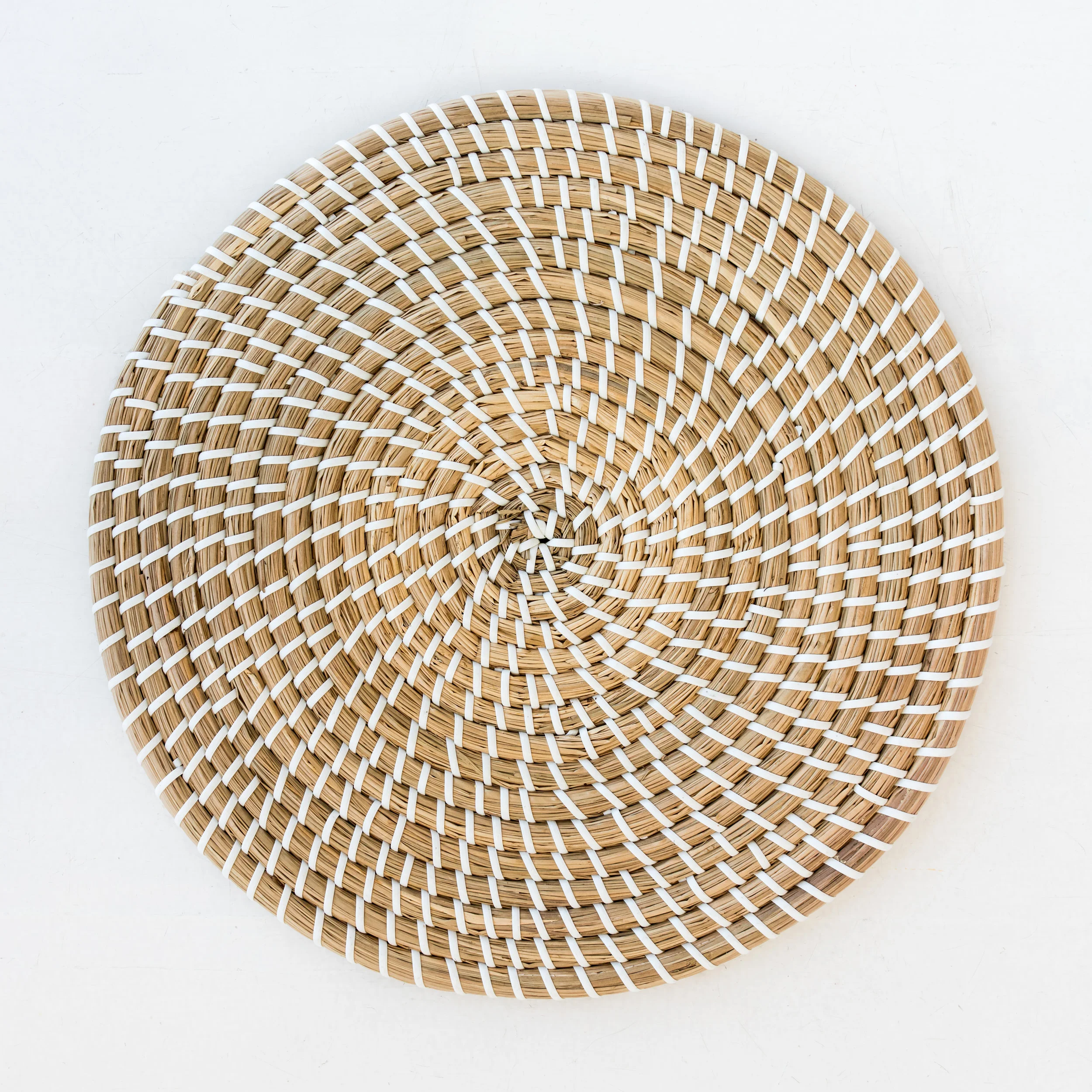 $3 NATURAL + WHITE PLACEMAT