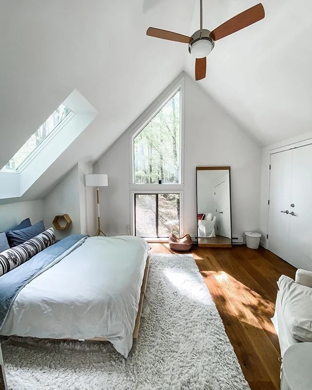 Absolutely in love with this house - follow @bluehousehome to see how to book this fabulous place. ✨😍 🌿✨
#apluscleaners #apluscleanersny #catskillhouses #upstatenycleaners #cleancleancleancleanclean #catskillmountains #woodstockny #cabinvibes #stay