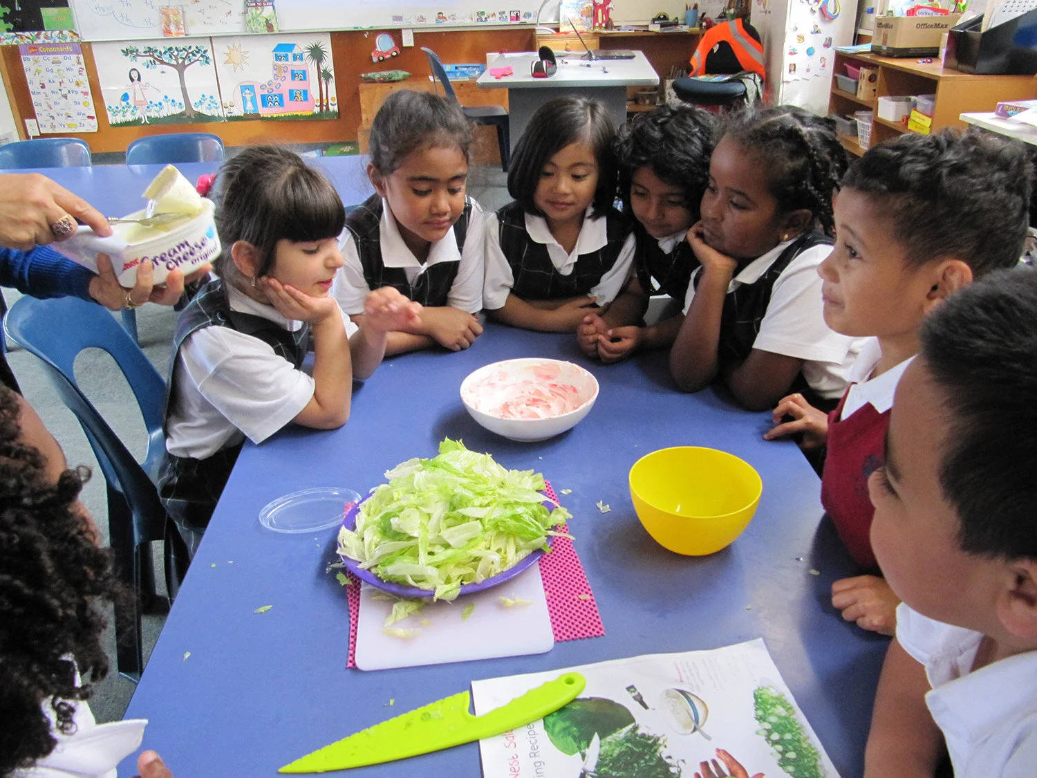 st-annes-school-food-cooking-lettuce.jpg