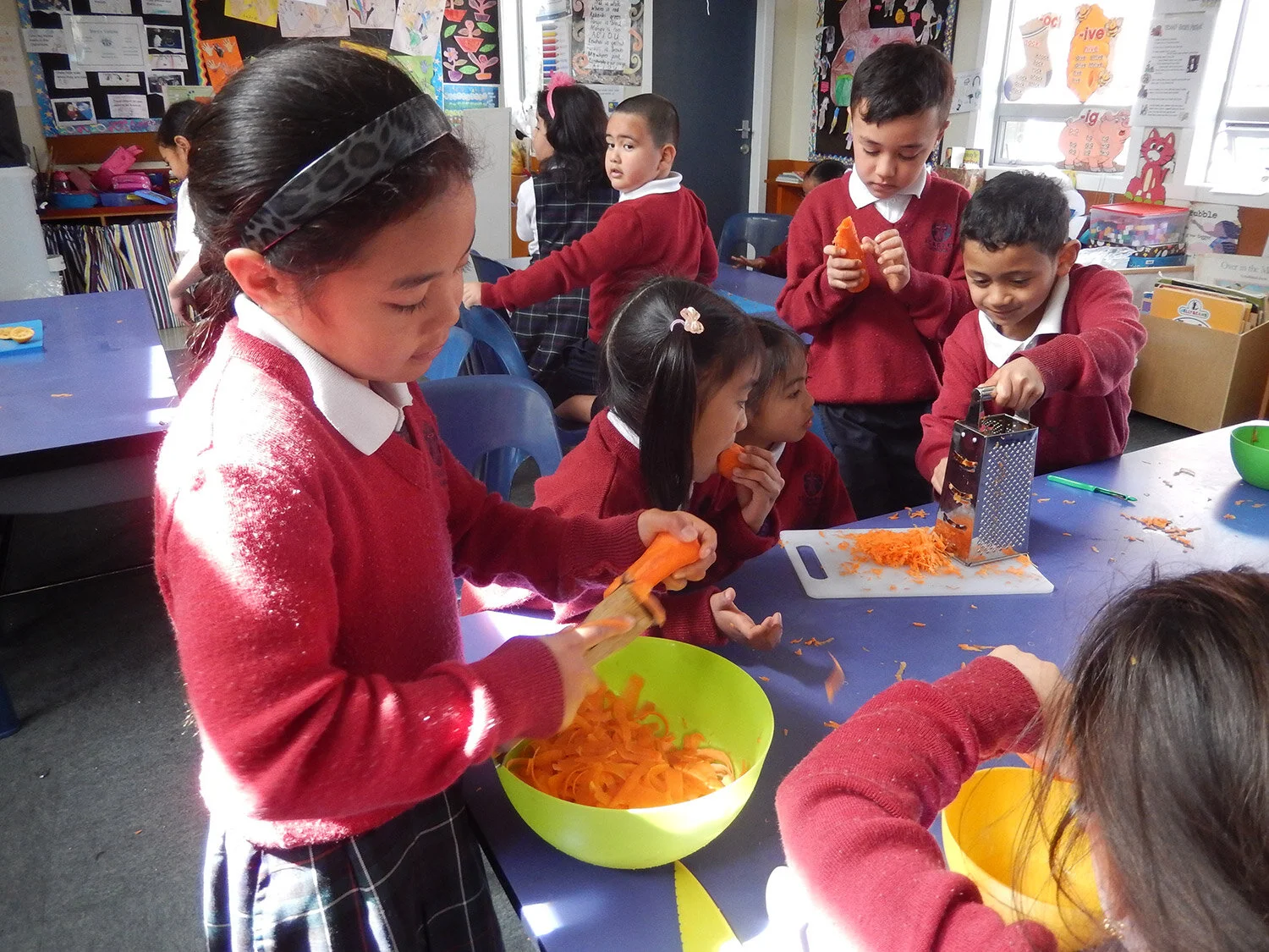st-annes-school-food-cook-carrot.jpg
