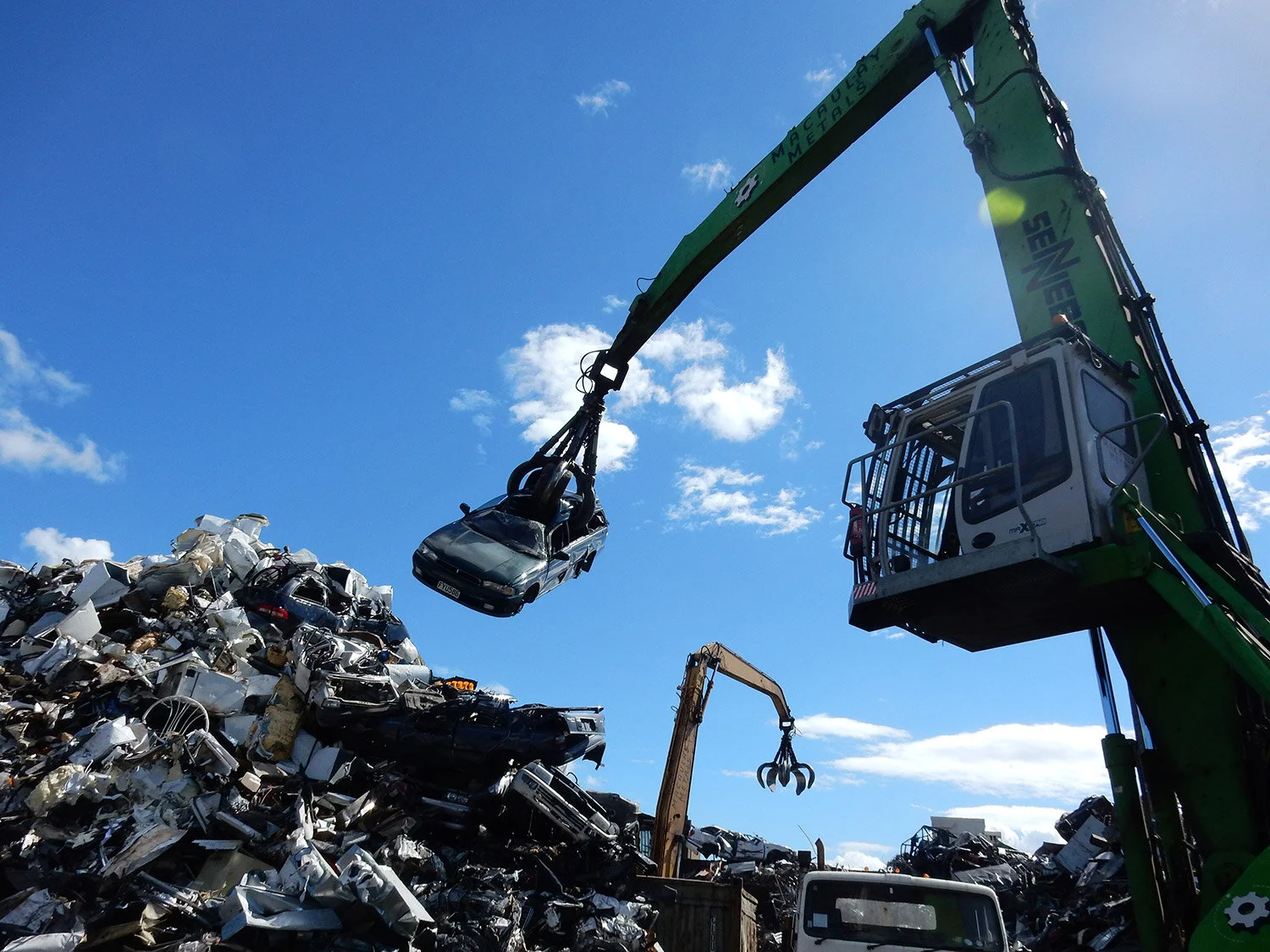 st-annes-school-recycling-metal.jpg