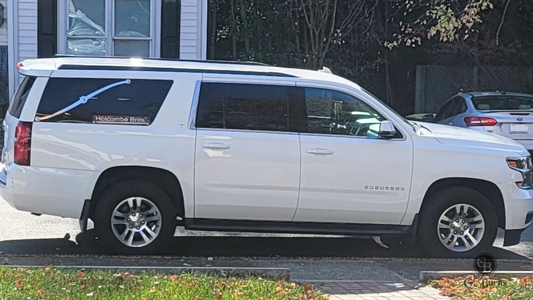 Landau Bars and Nameplates on Chevrolet Suburban