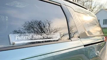 Nameplates on Kia Carnival
