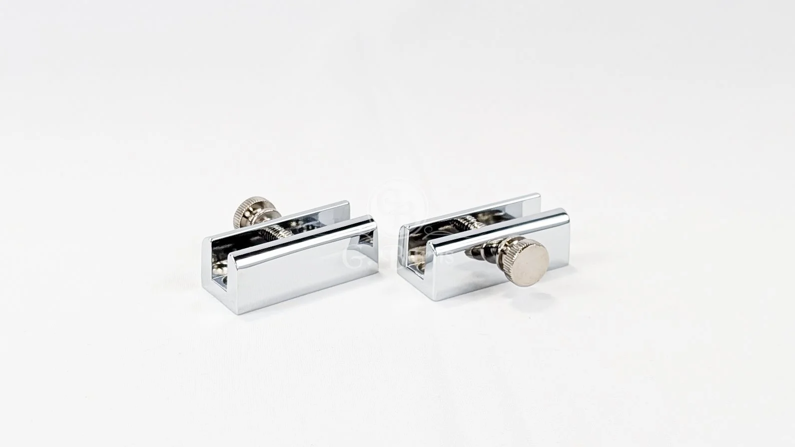 flat-hearse-nameplate-holder-thumbscrew-clamp-gburn.jpg