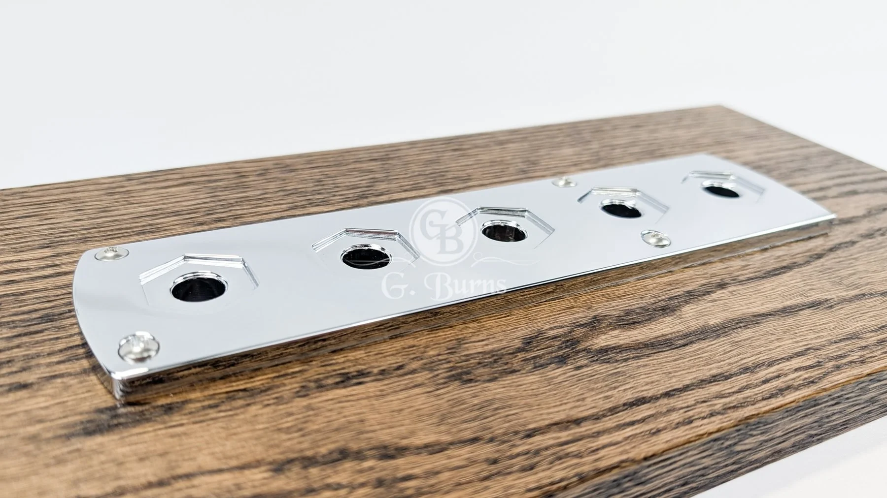 5-hole-bier-pin-plate-detail.jpg
