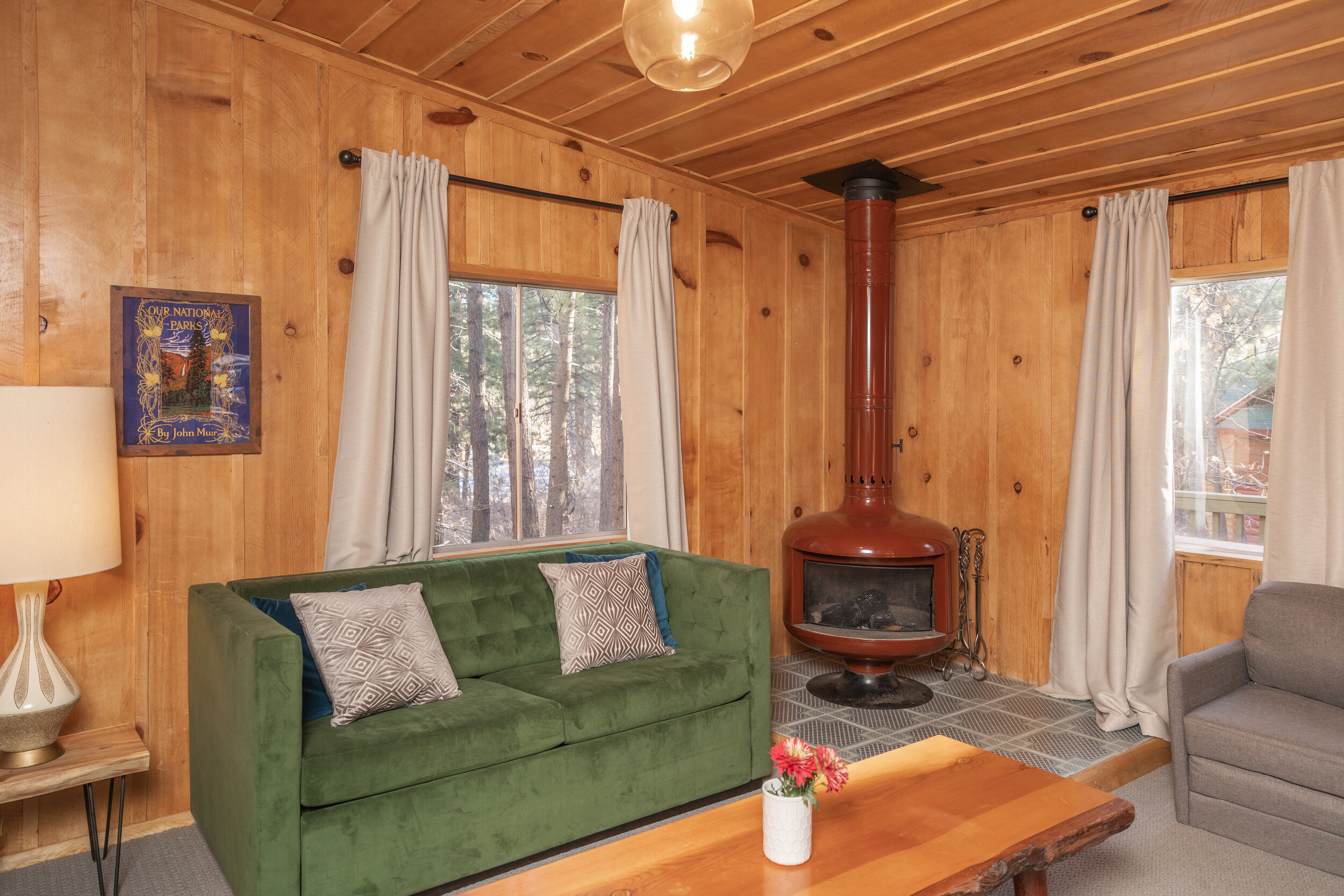 Oak Knoll Lodge_Cabin 9-4.jpg
