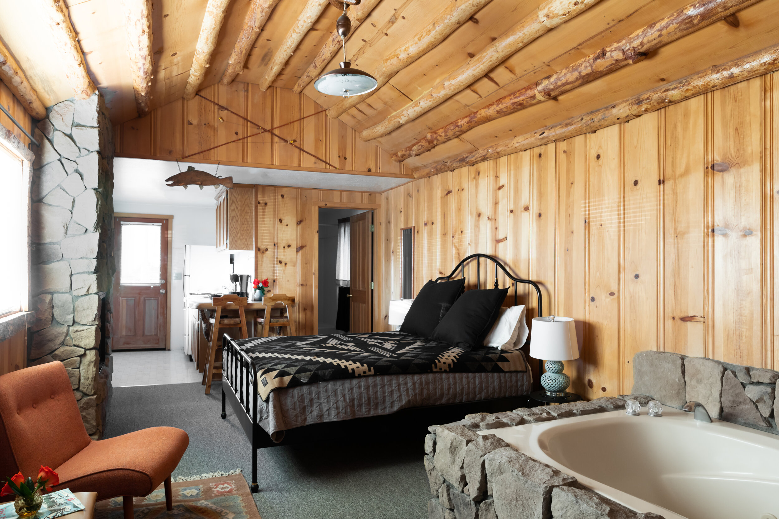 Oak Knoll Lodge_Cabin 15-8.jpg