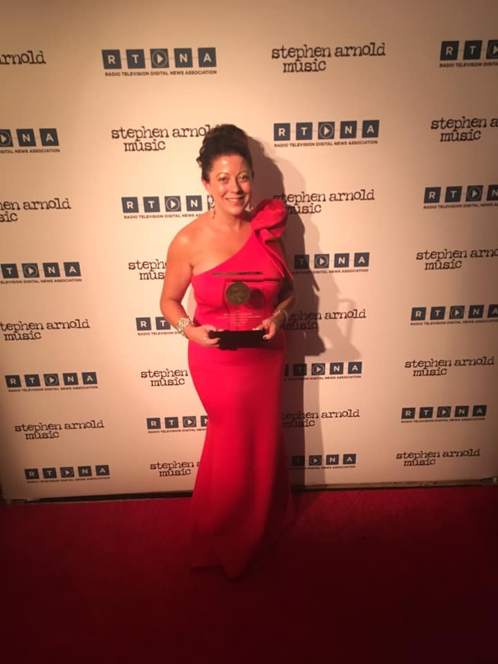 Amy wins the 2018 Edward R. Murrow Award for investigative journalism.