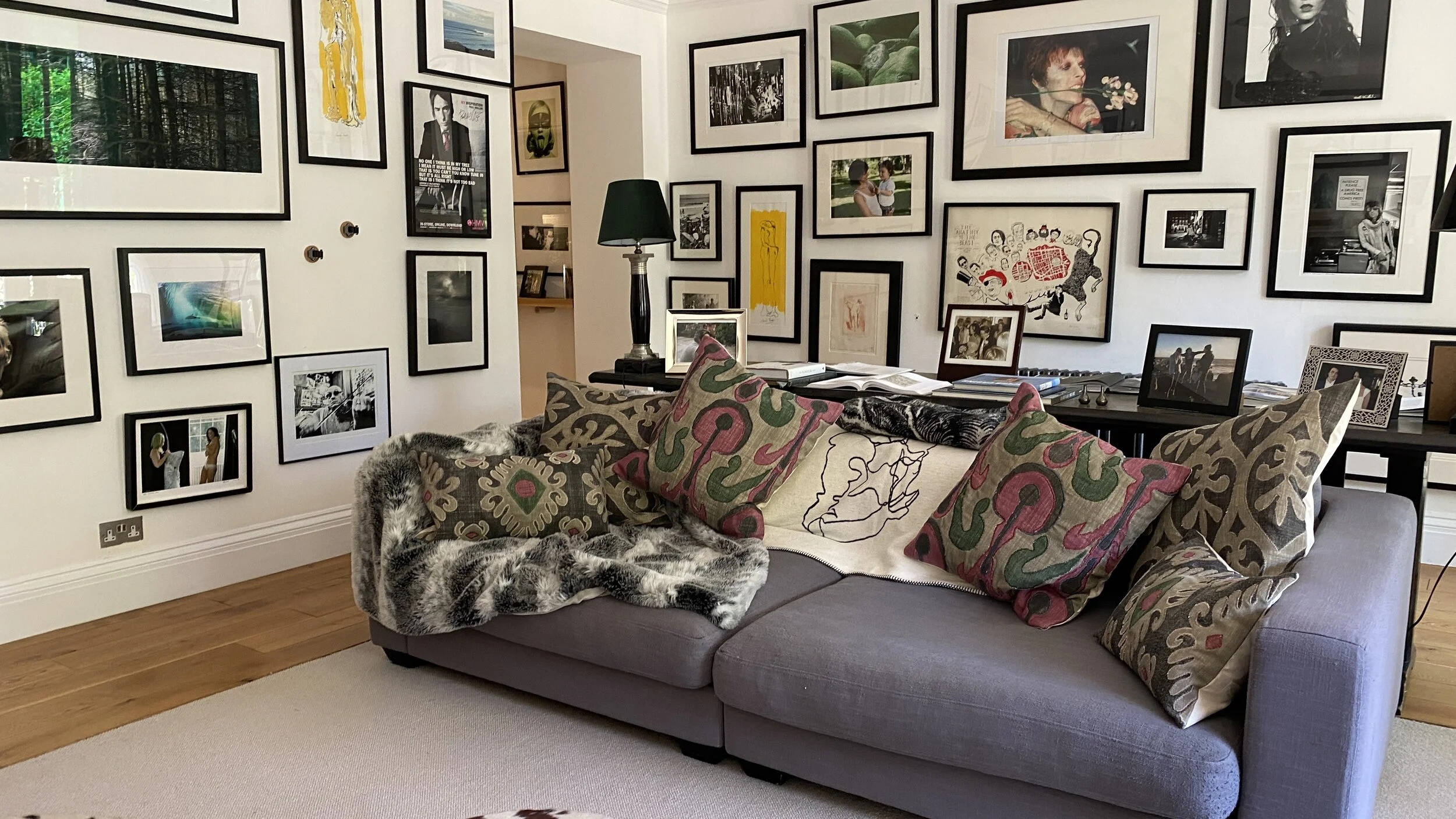 Lounge5.JPG