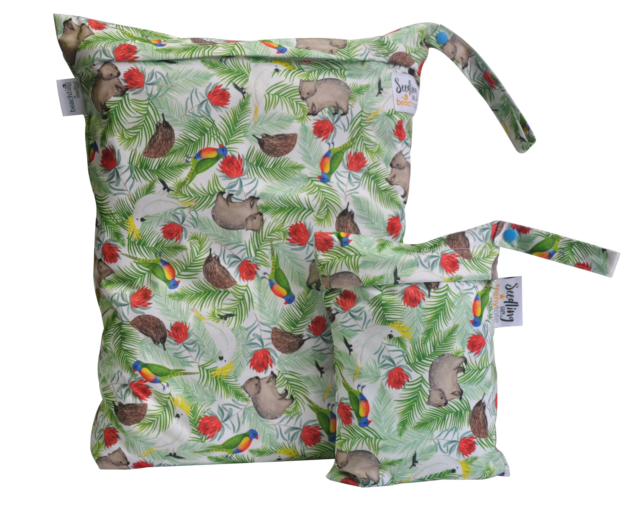 Size comparison between Beach Bag (left) and Teeny Tote (right).