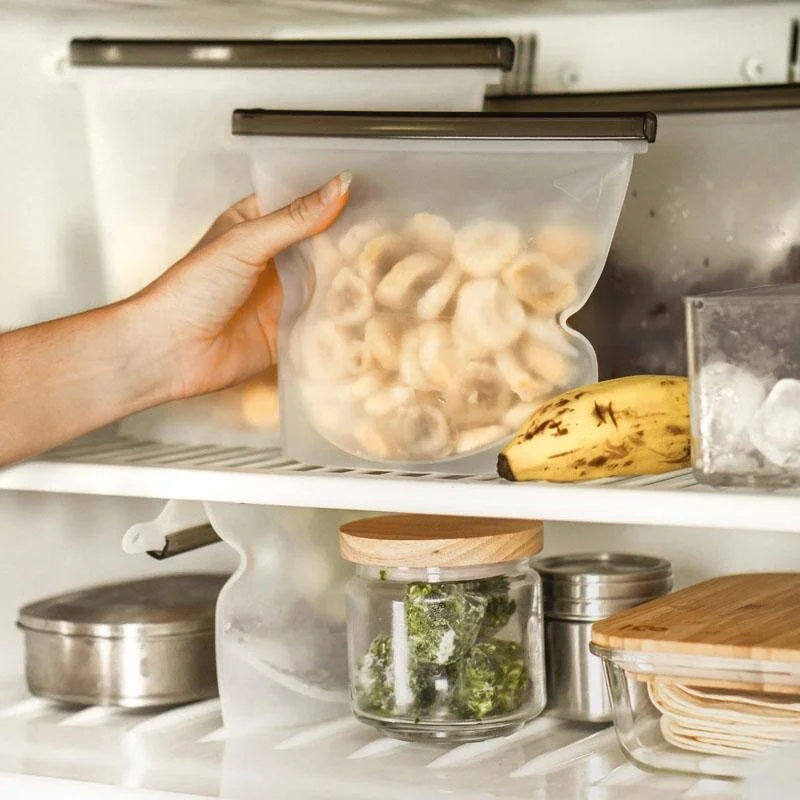 Reusable_silicone_food_pouch.jpg
