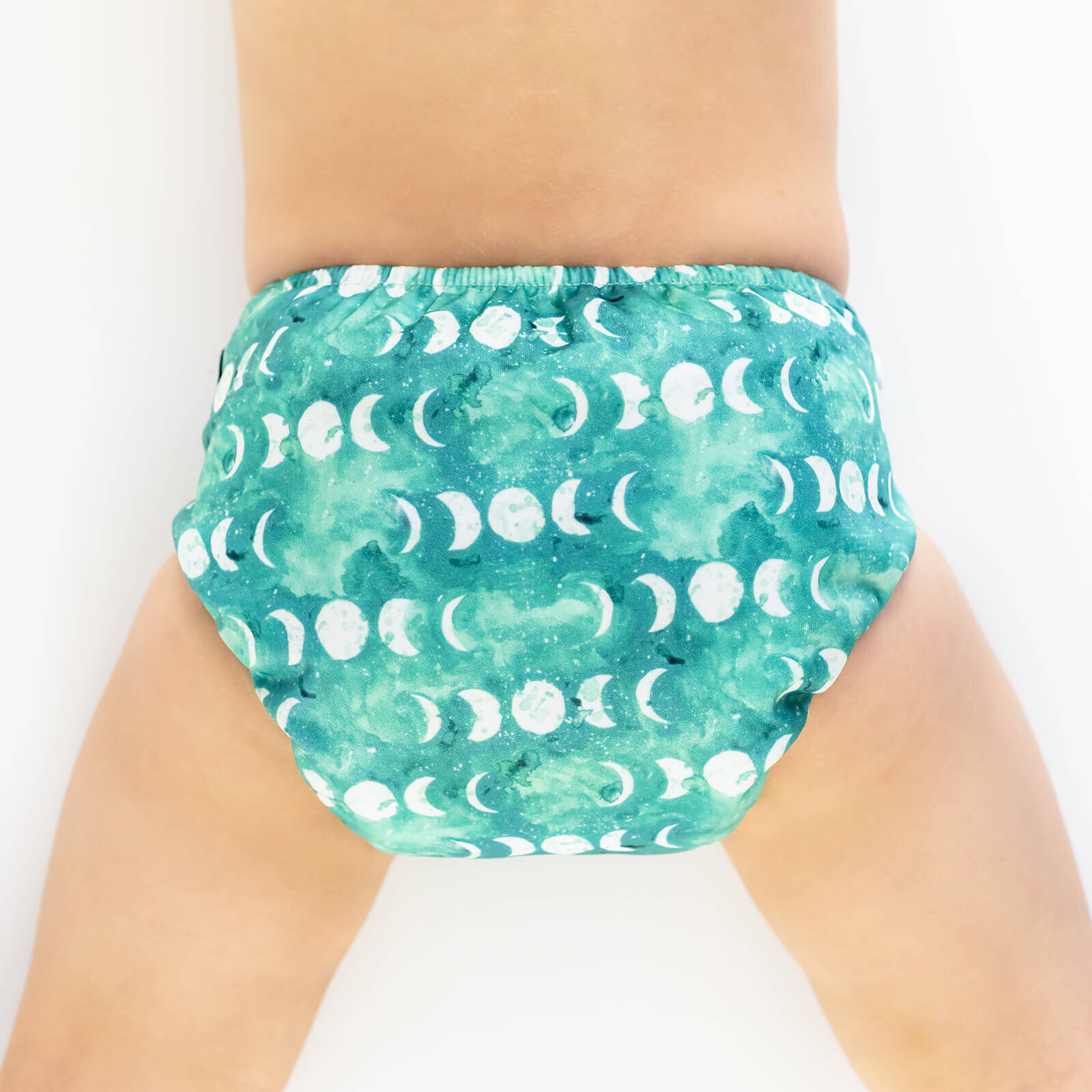 sage-moon-modern-cloth-nappy-02.jpg