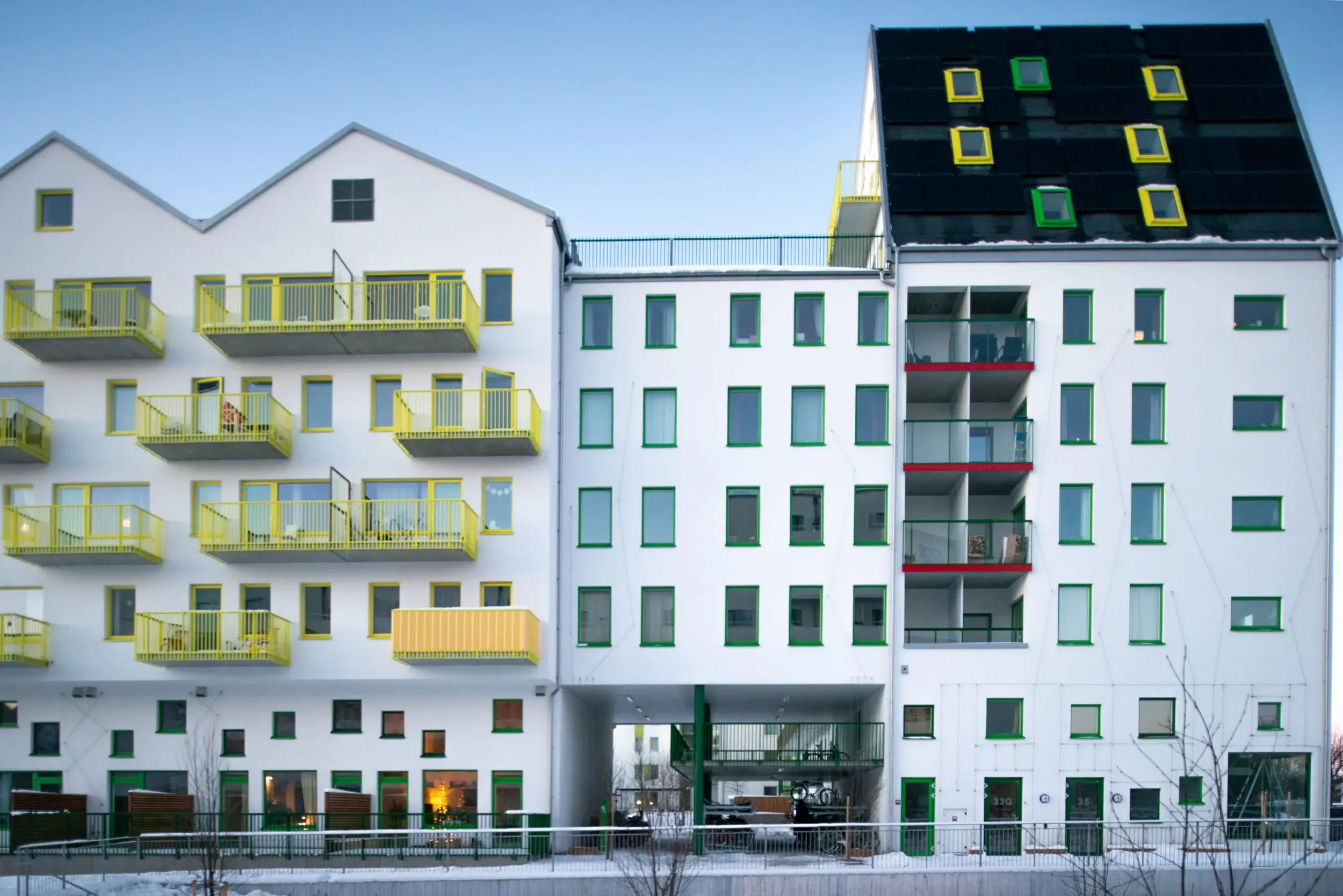   CYKELKUNGEN Apartments - 7 735 m², with Siegel Architecture (2020 ARN)   CYKELKUNGEN is a modern rental apartment complex in Uppsala, Sweden with a focus on mobility.  A wide variety of mobility solutions is integrated into the building infrastruct