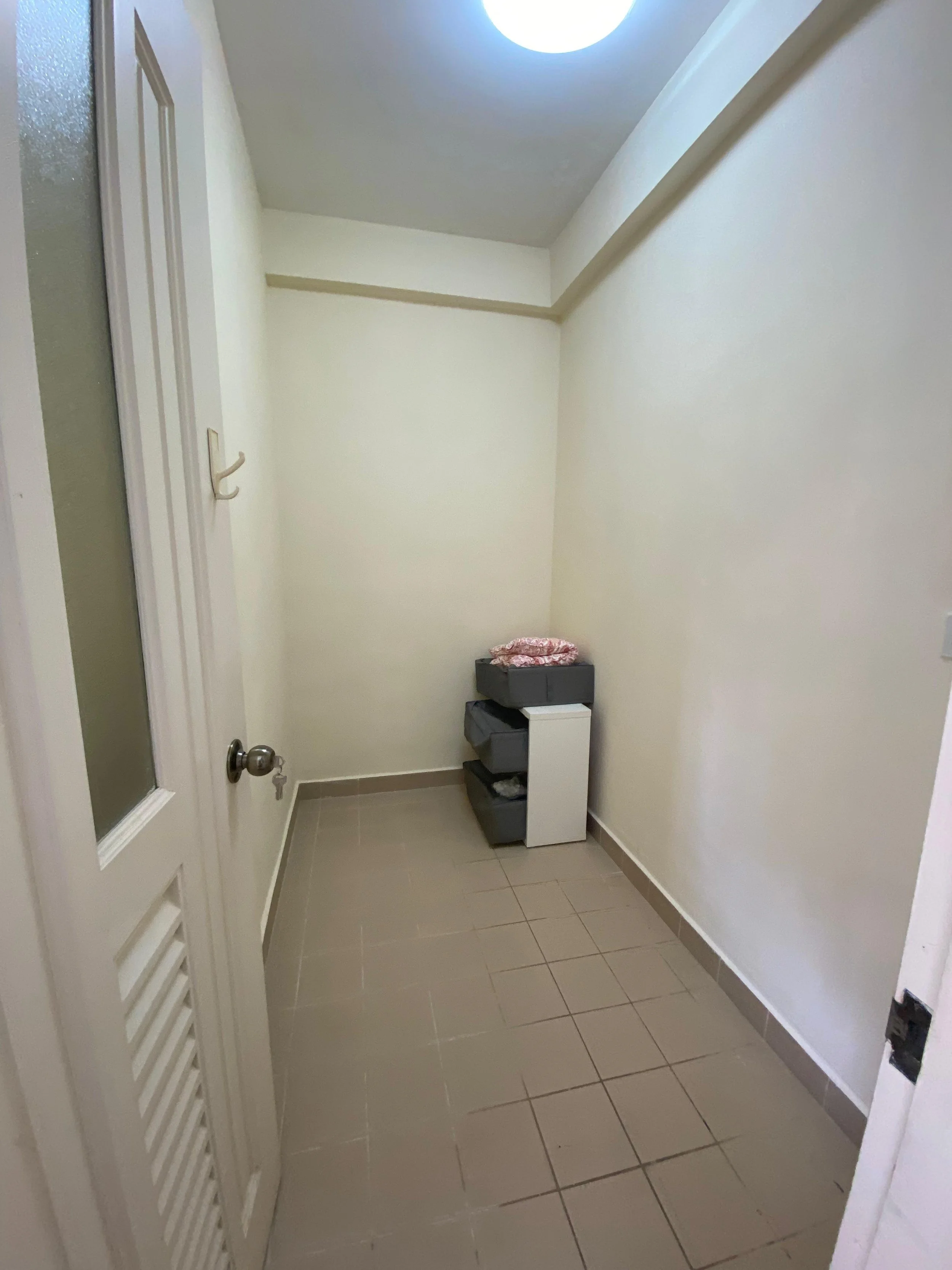 Spring Grove 1389 sqft 8.jpg