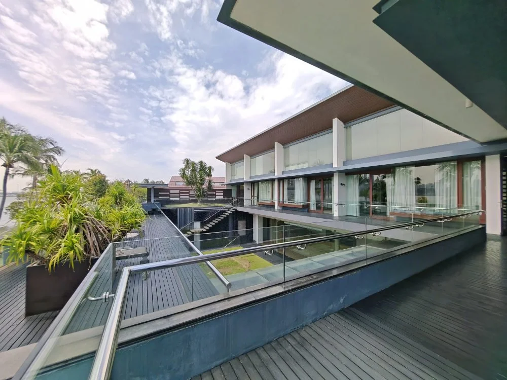 Top Reasons to Invest in a Private Condo in Singapore