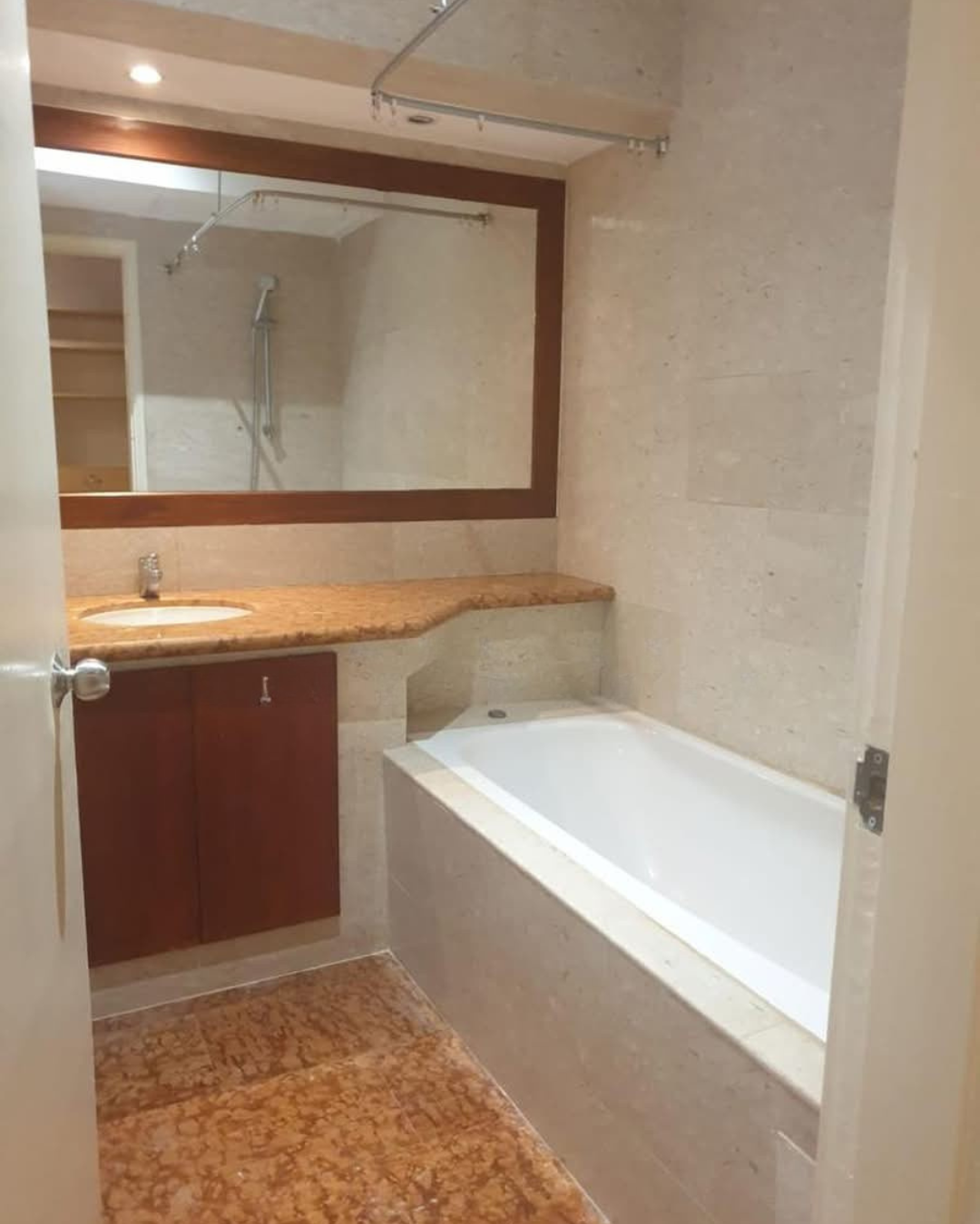 Villa Delle Rose 5.png