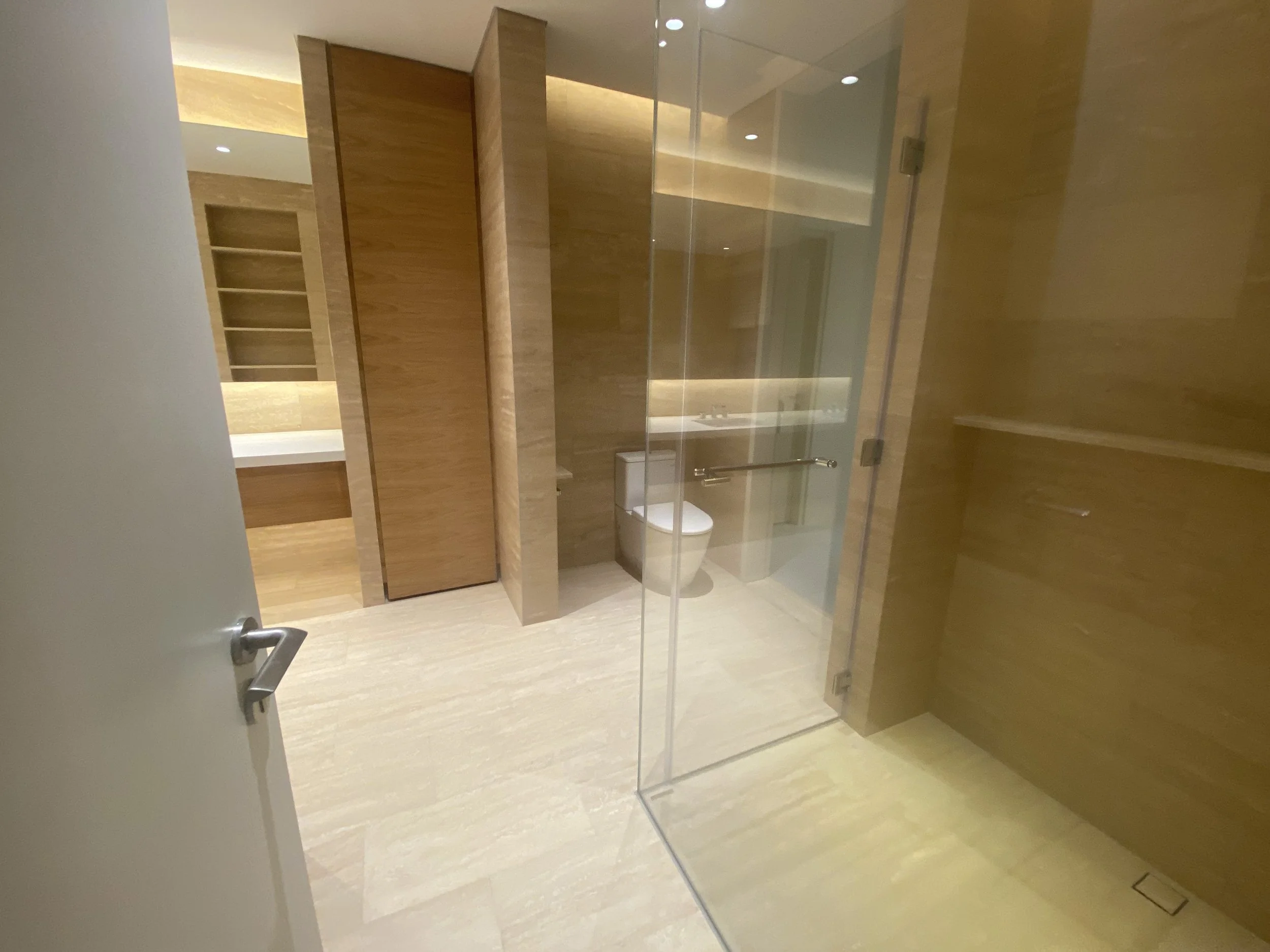 The Colonnade 3617 sqft 35.jpg