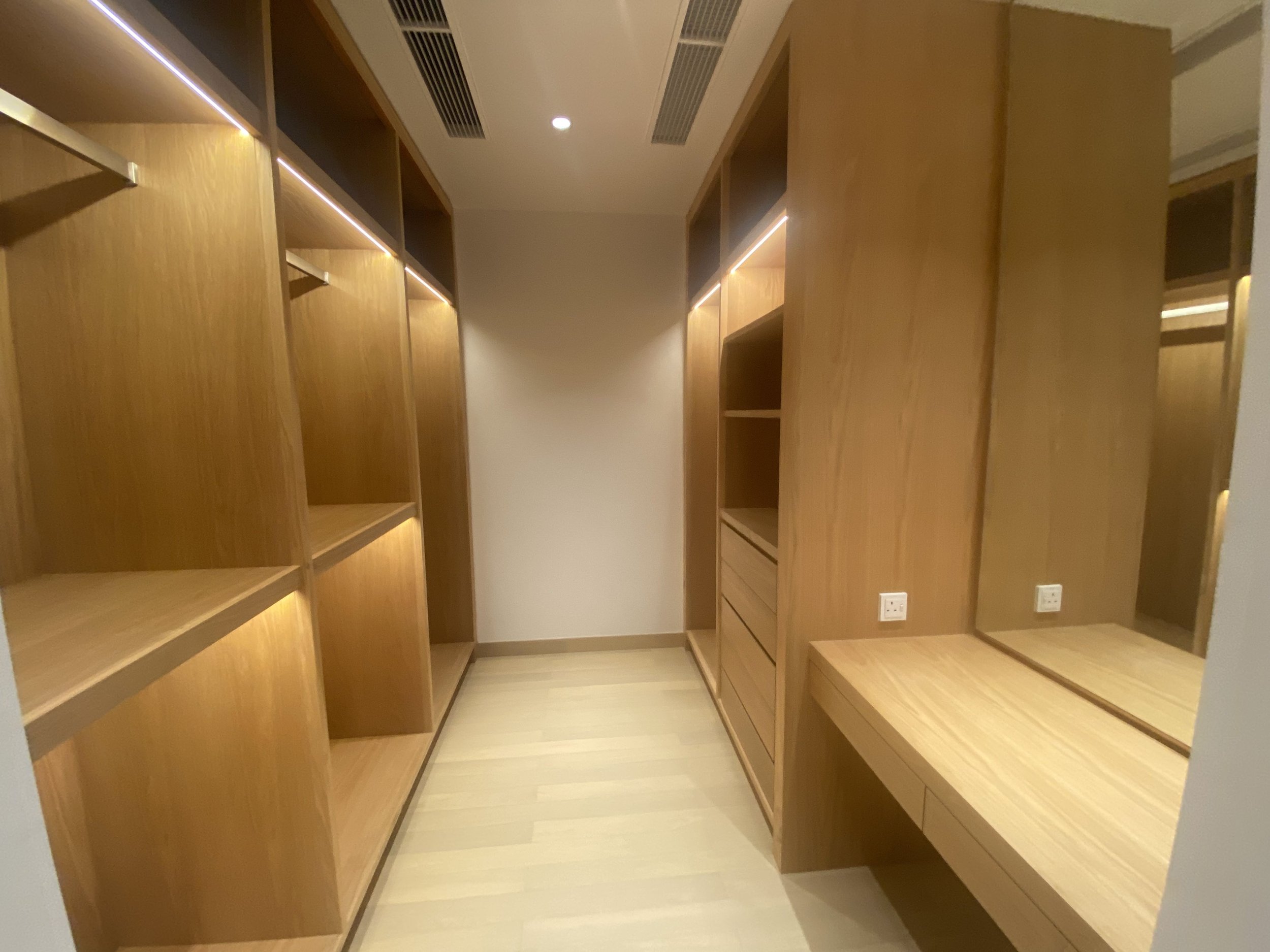 The Colonnade 3617 sqft 34.jpg