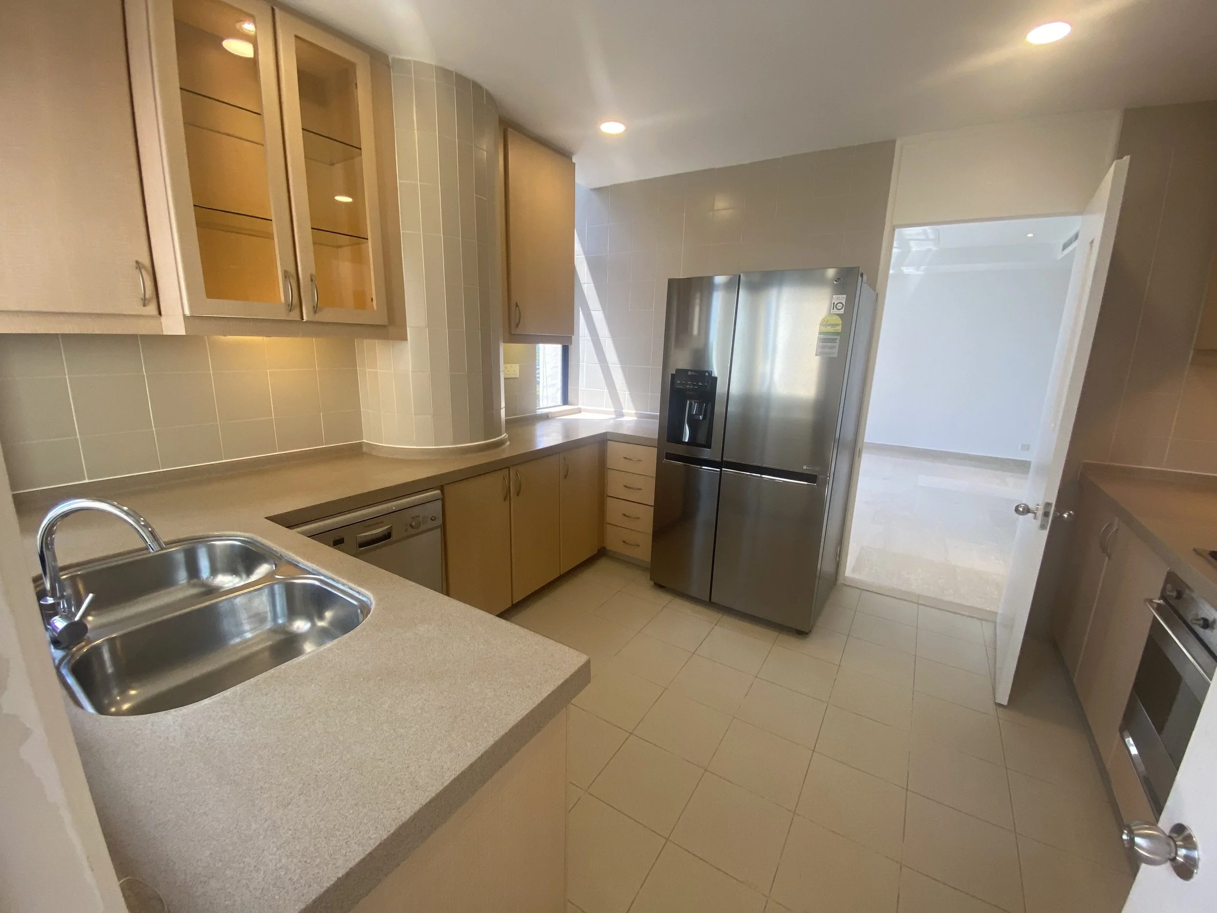 The Colonnade 3617 sqft 55.jpg