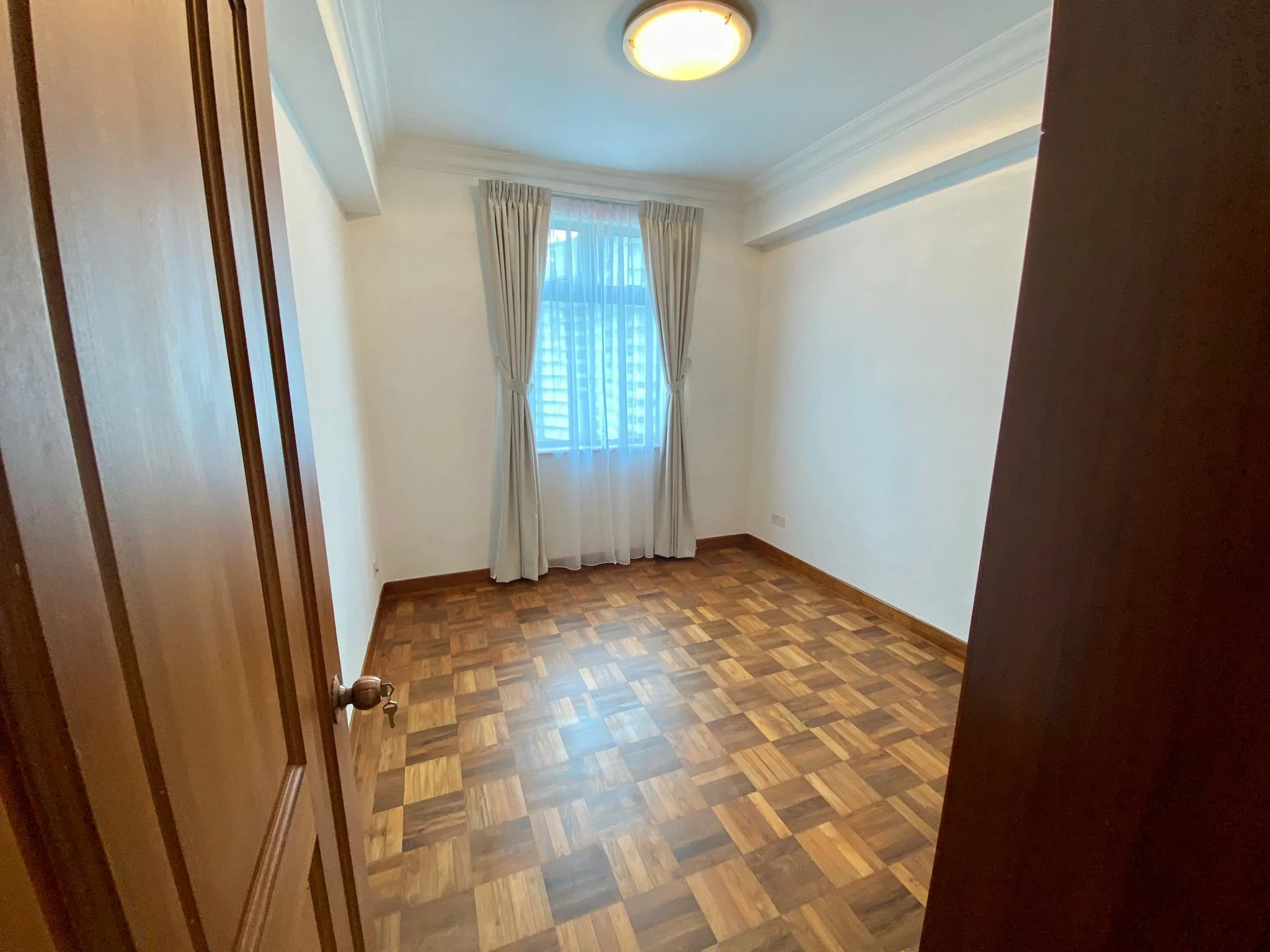 Spring Grove 2BR 1012 sqft 10.jpg