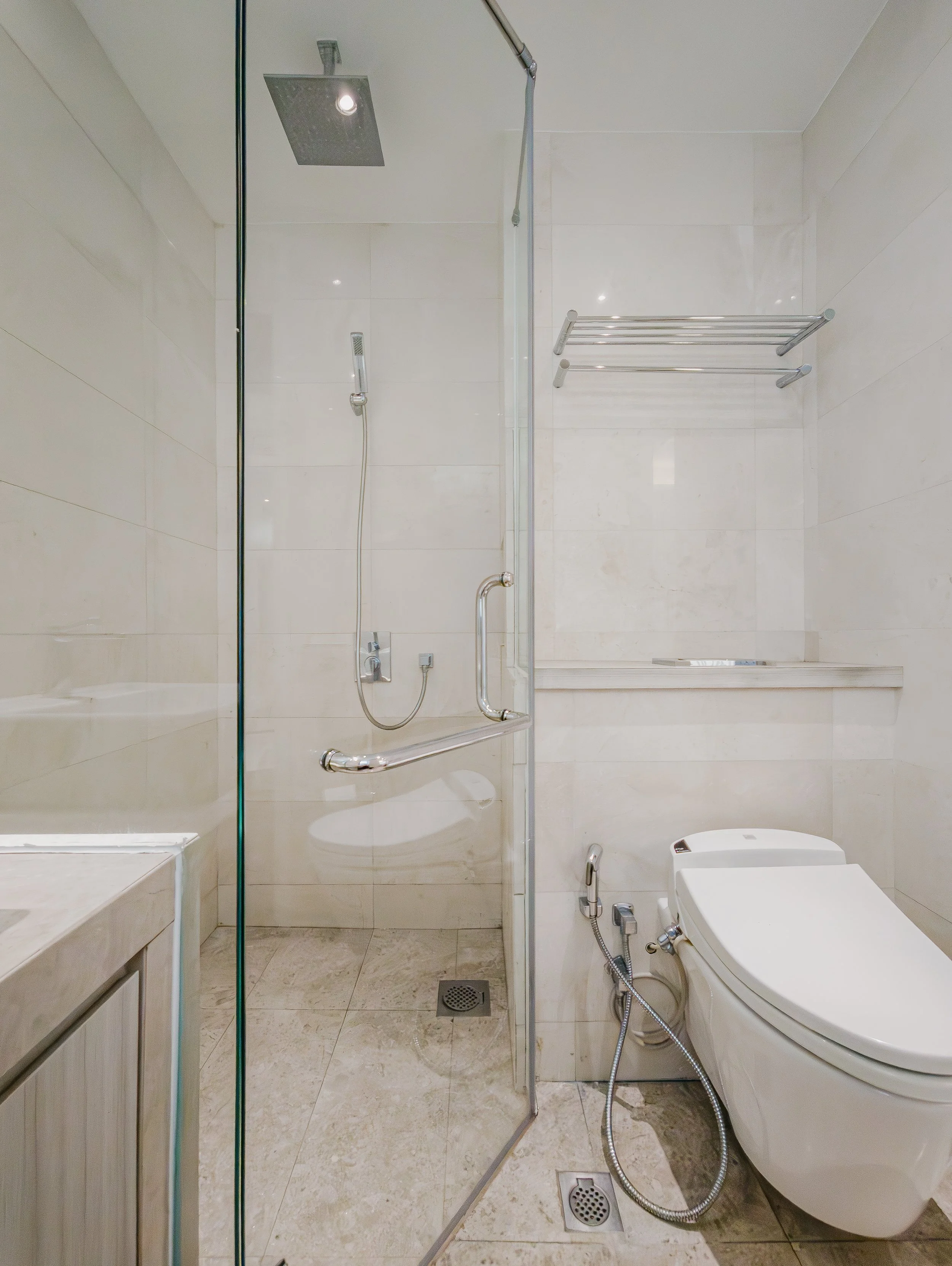 Astrid Meadows 2045 sqf 21.jpg