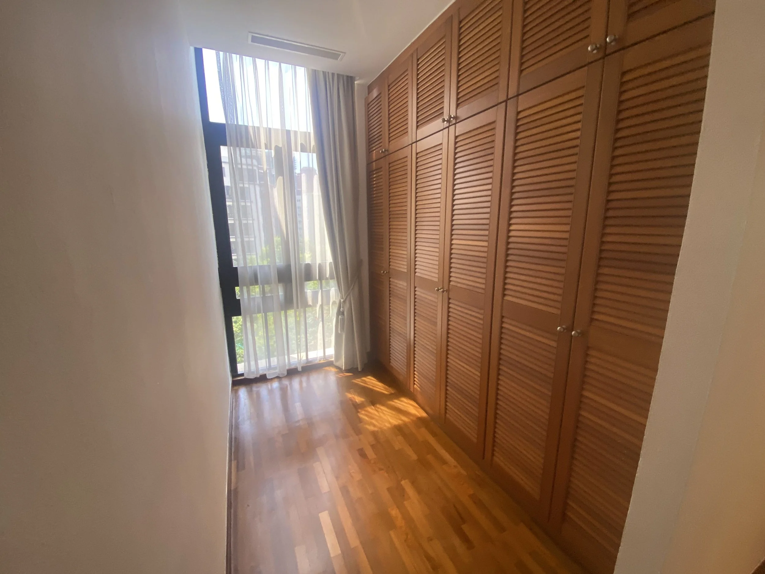 The Colonnade 3617 sqft 65.jpg