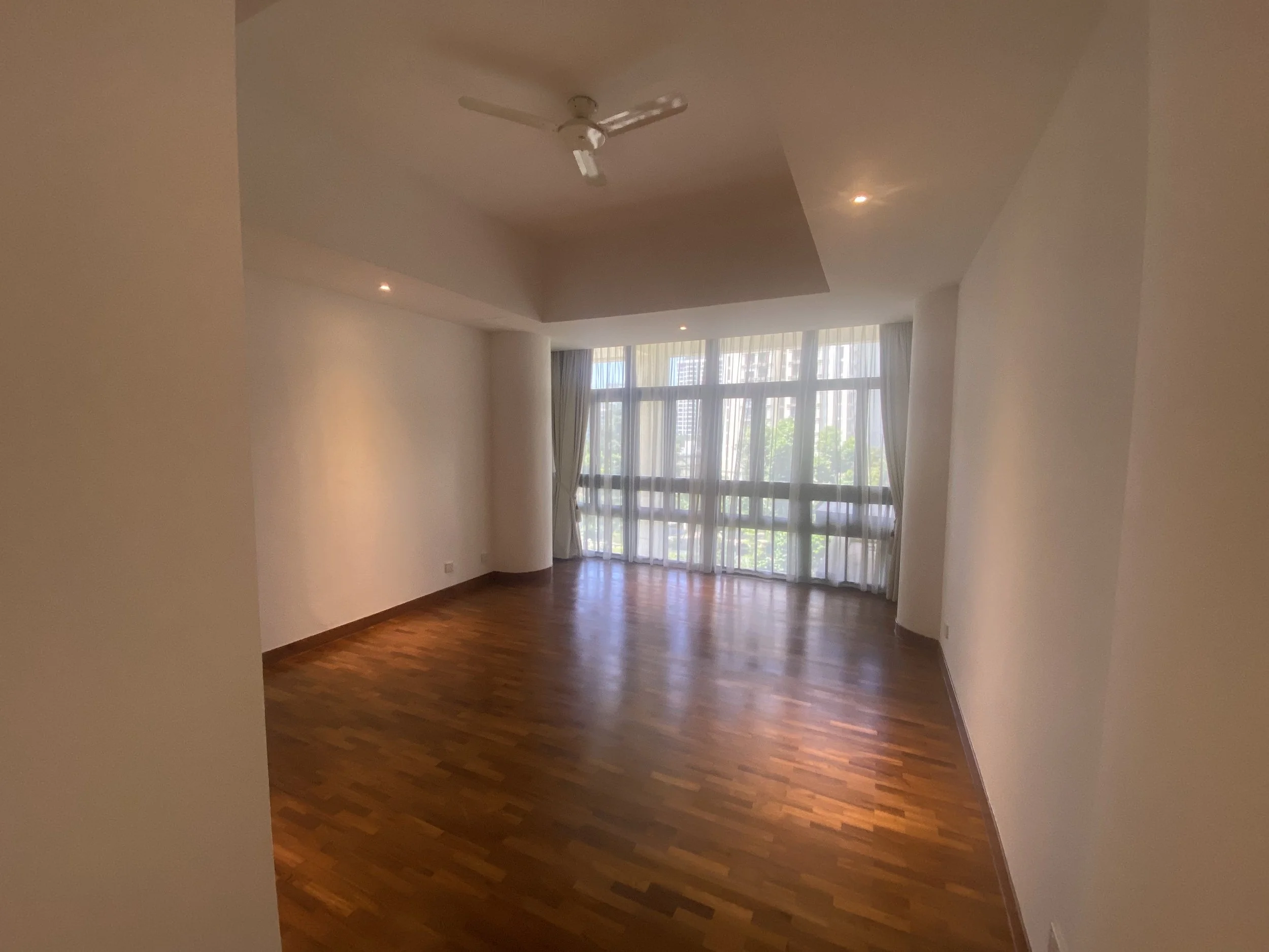 The Colonnade 3617 sqft 63.jpg