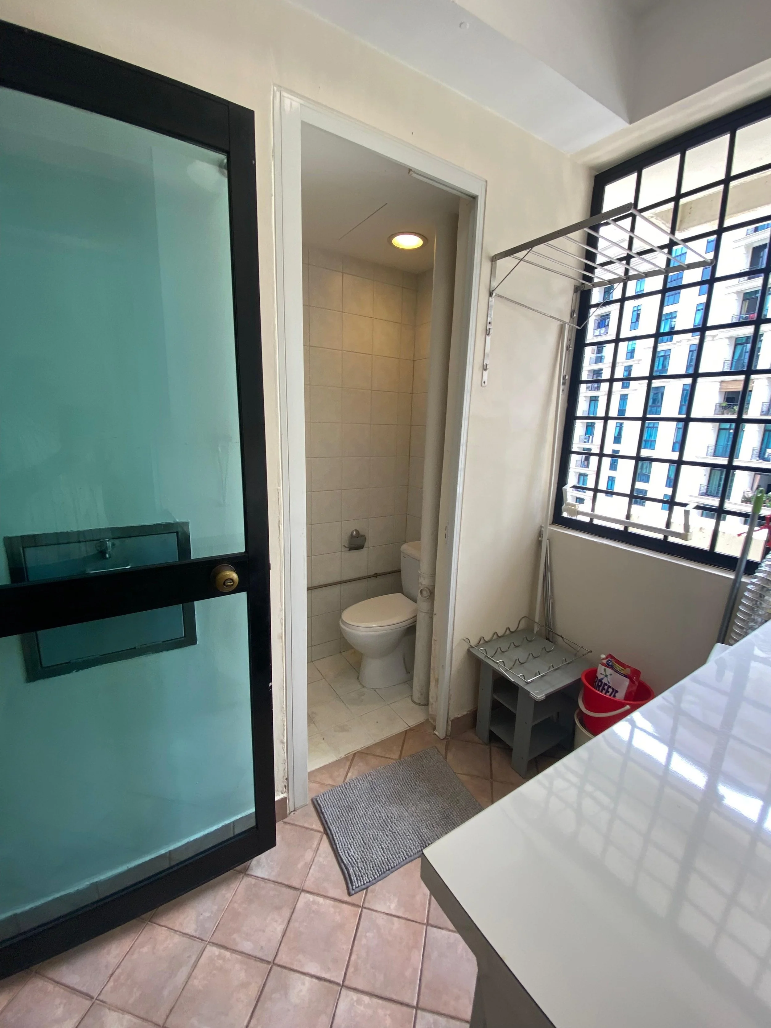 Spring Grove 1389 sqft 9.jpg