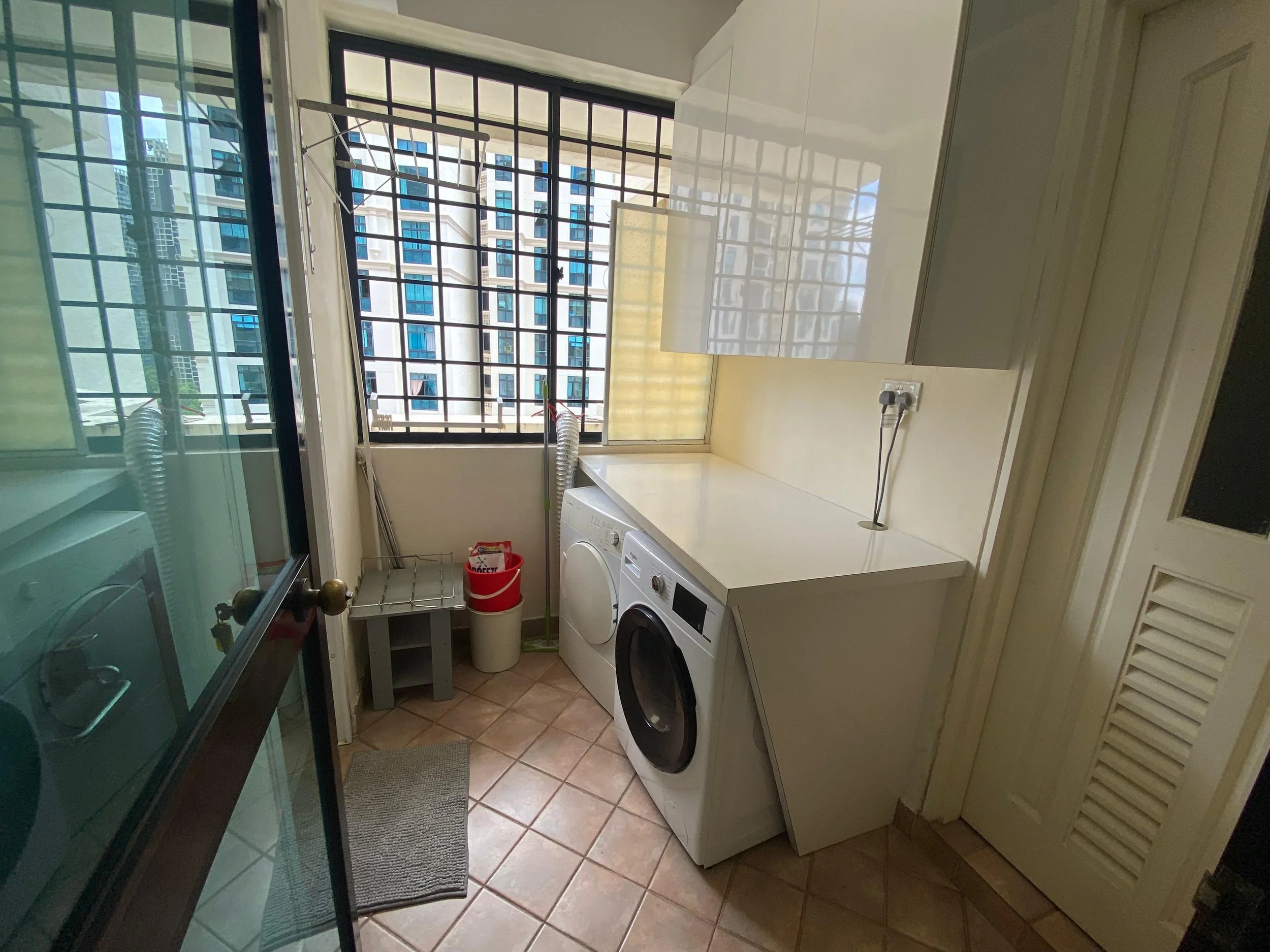 Spring Grove 1389 sqft 7.jpg