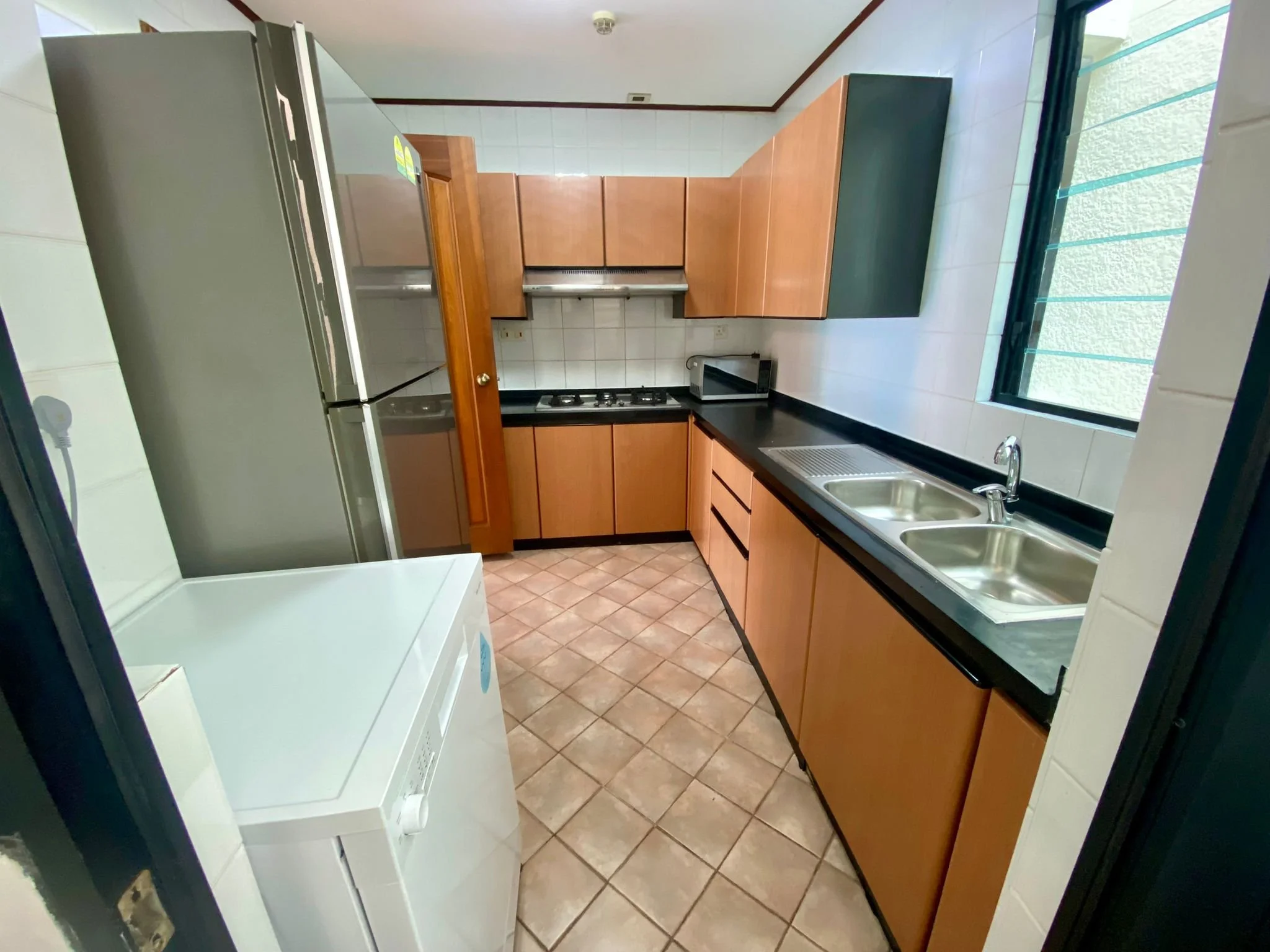 Spring Grove 2BR 1012 sqft 3.jpg