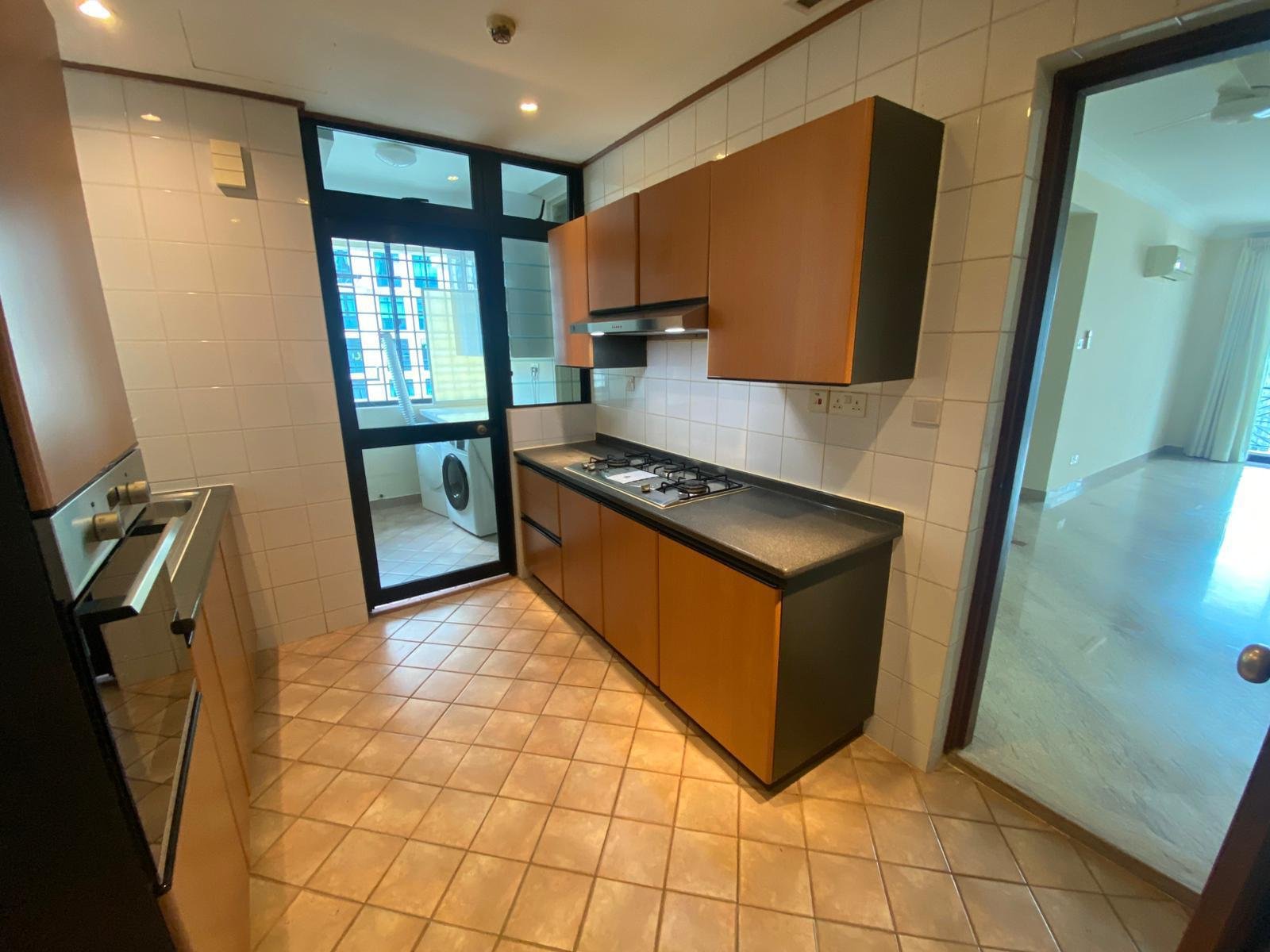 Spring Grove 1389 sqft 20.jpg