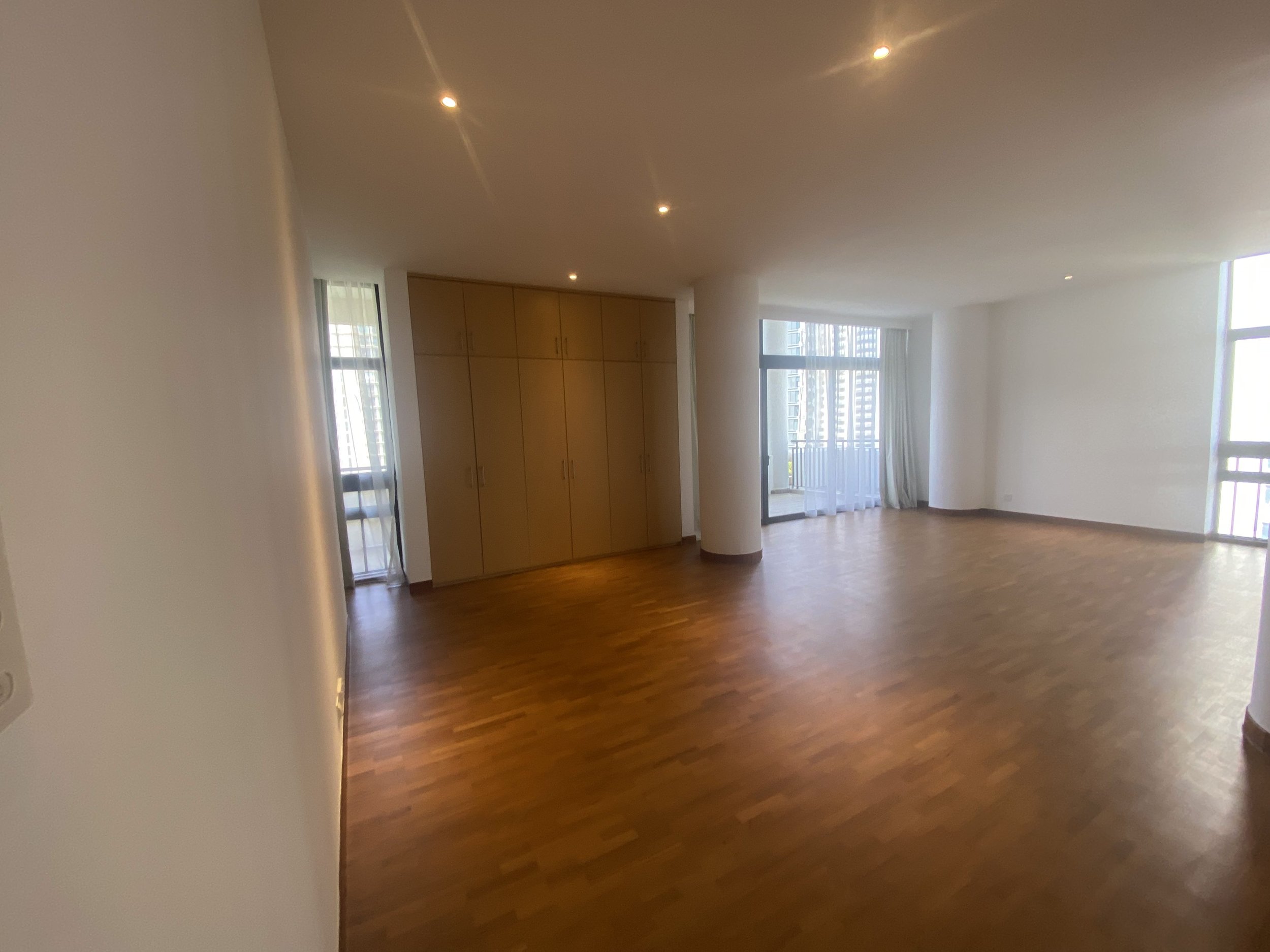 The Colonnade 3617 sqft 76.jpg