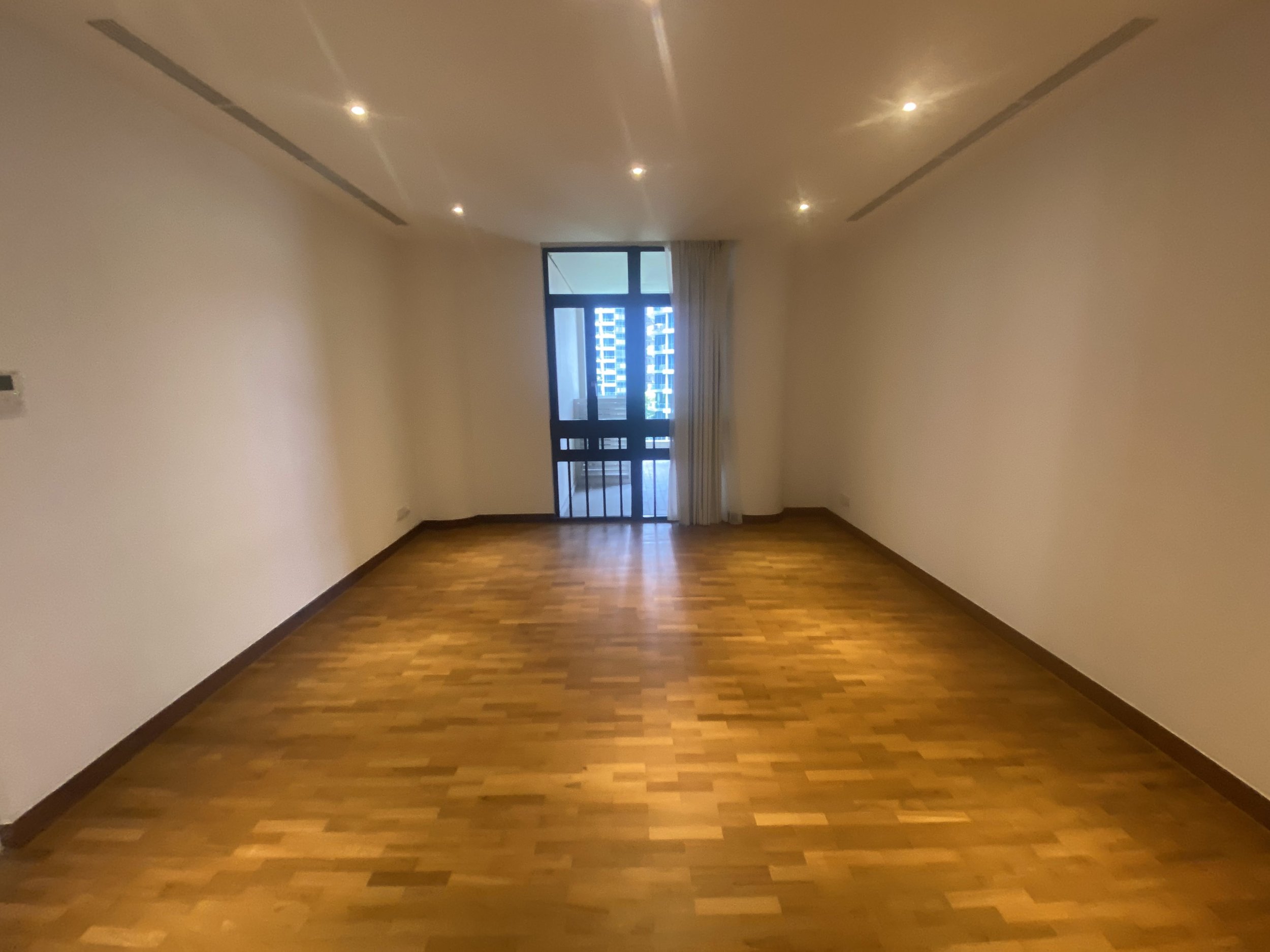 The Colonnade 3617 sqft 97.jpg