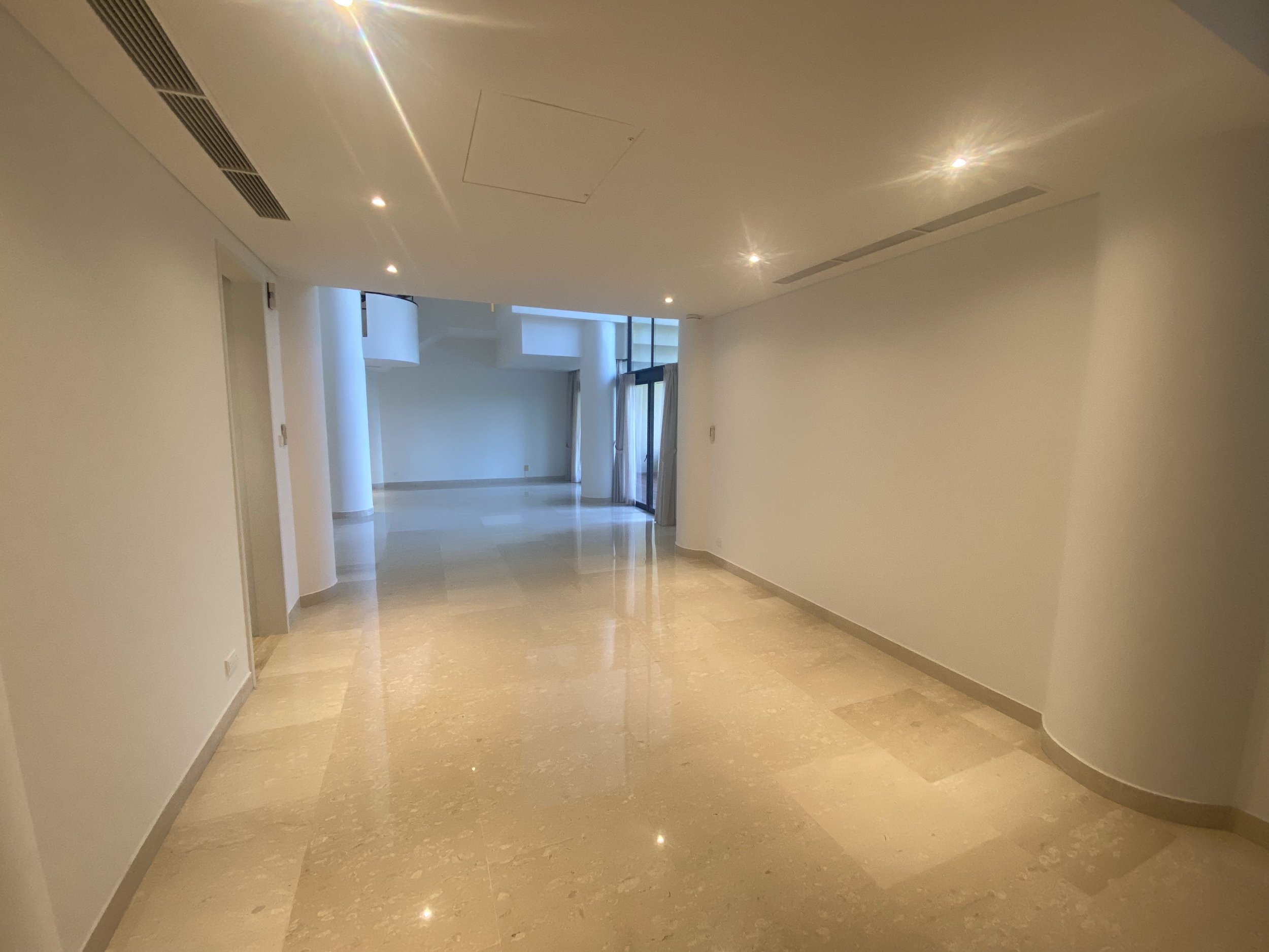 The Colonnade 3617 sqft 24.jpg