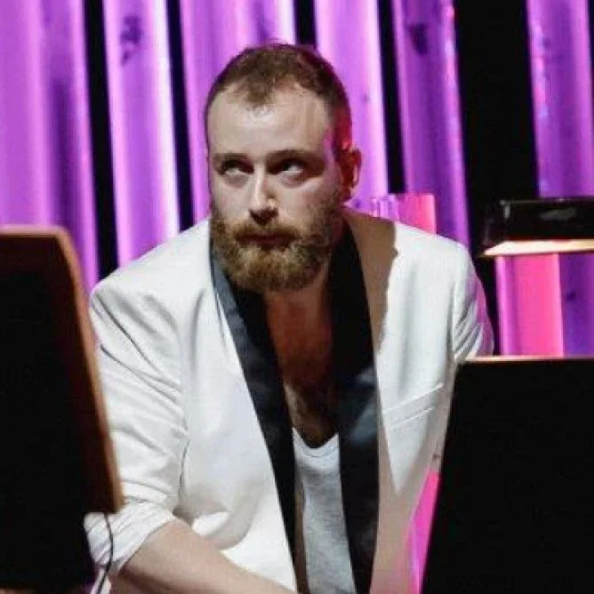 James-Black.jpg