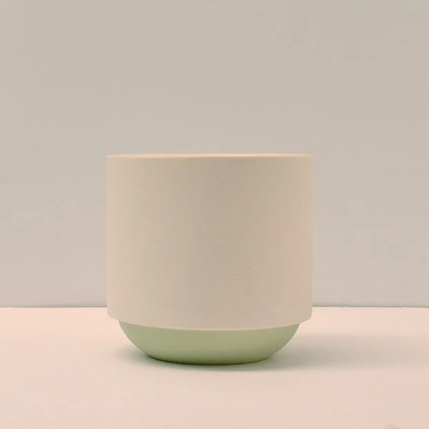 Duck_Ceramics_green_pot_big.jpg