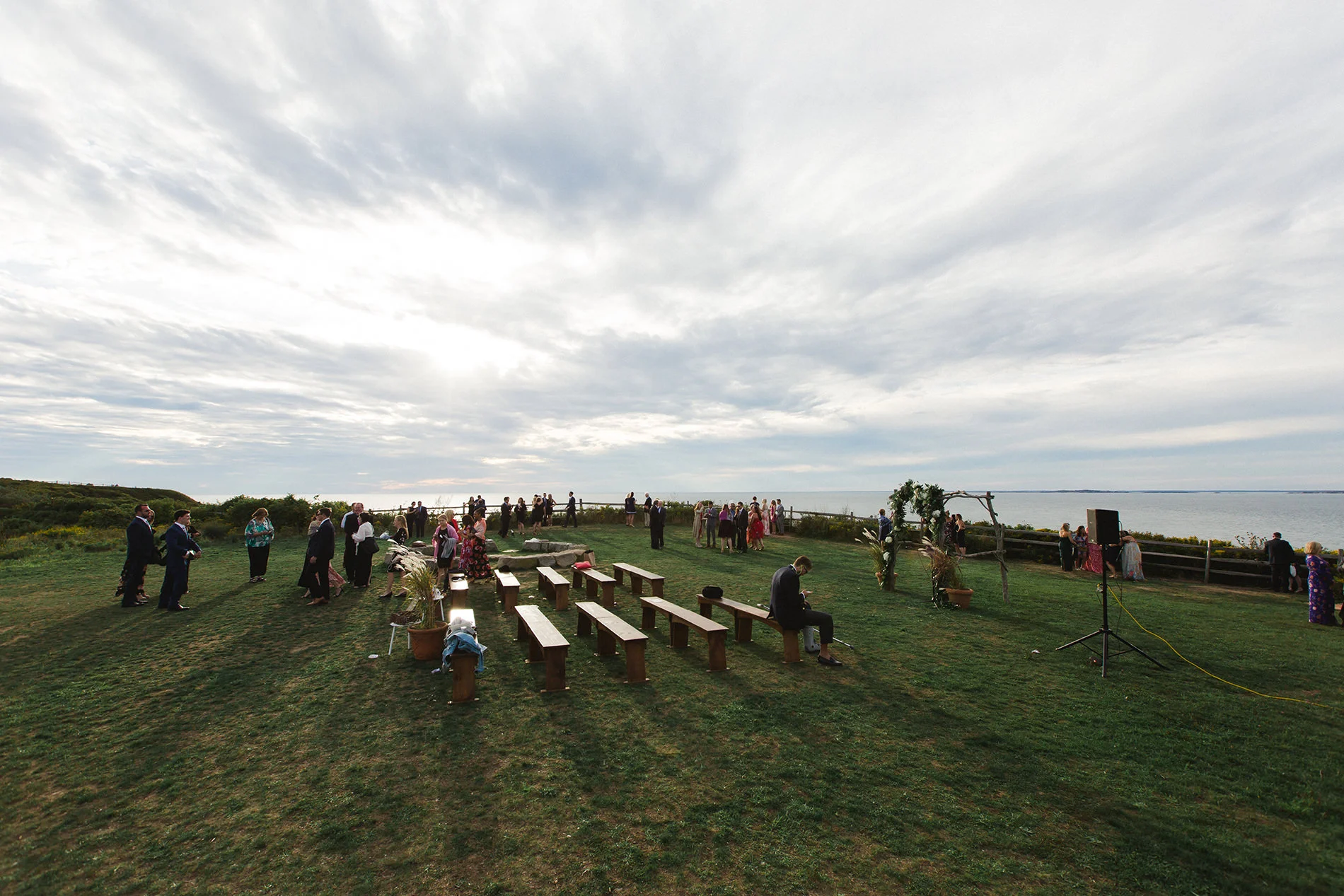 48-gay-head-lightouhouse-marthas-vineyard-same-sex-wedding.jpg