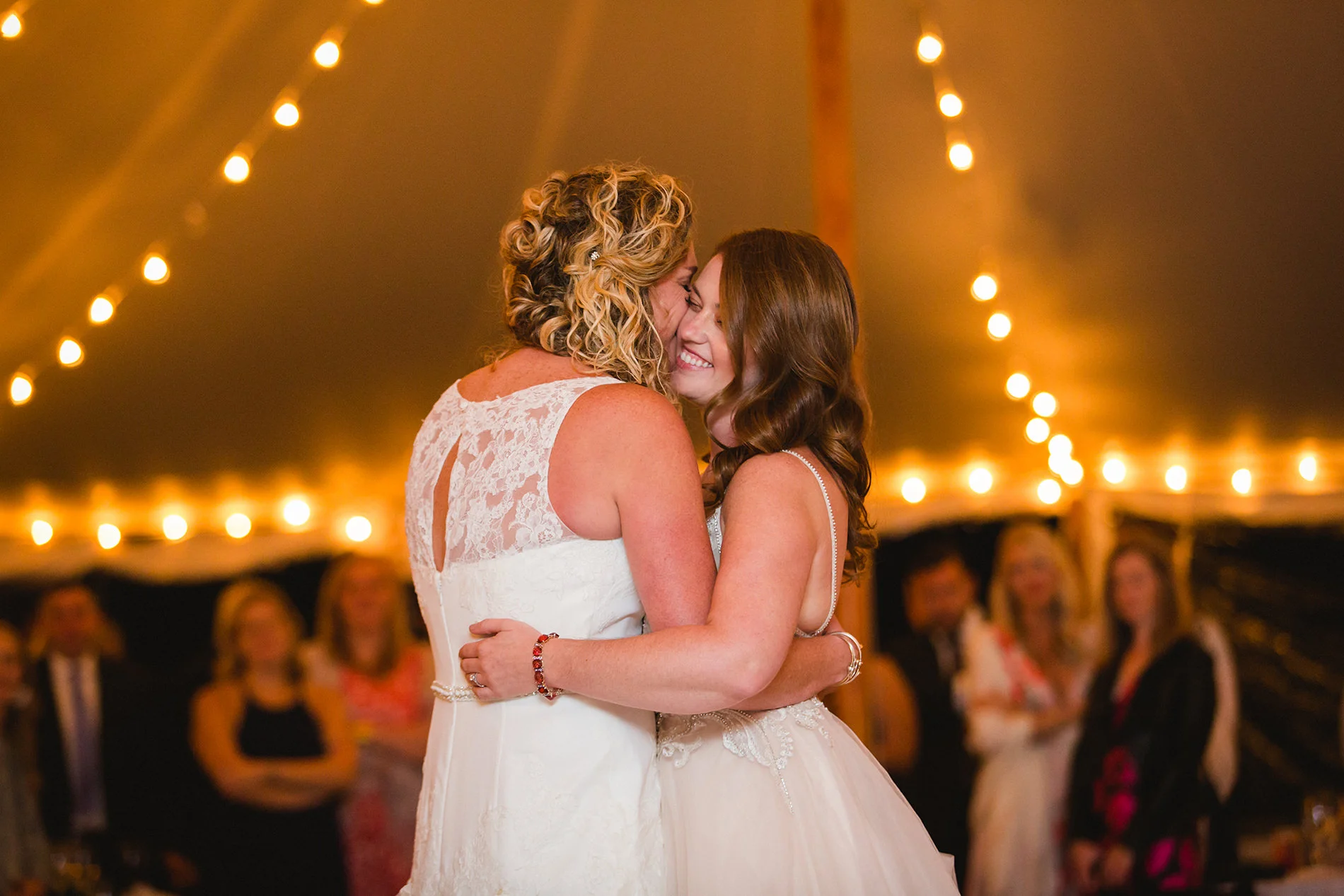 67-gay-head-lightouhouse-marthas-vineyard-same-sex-wedding.jpg