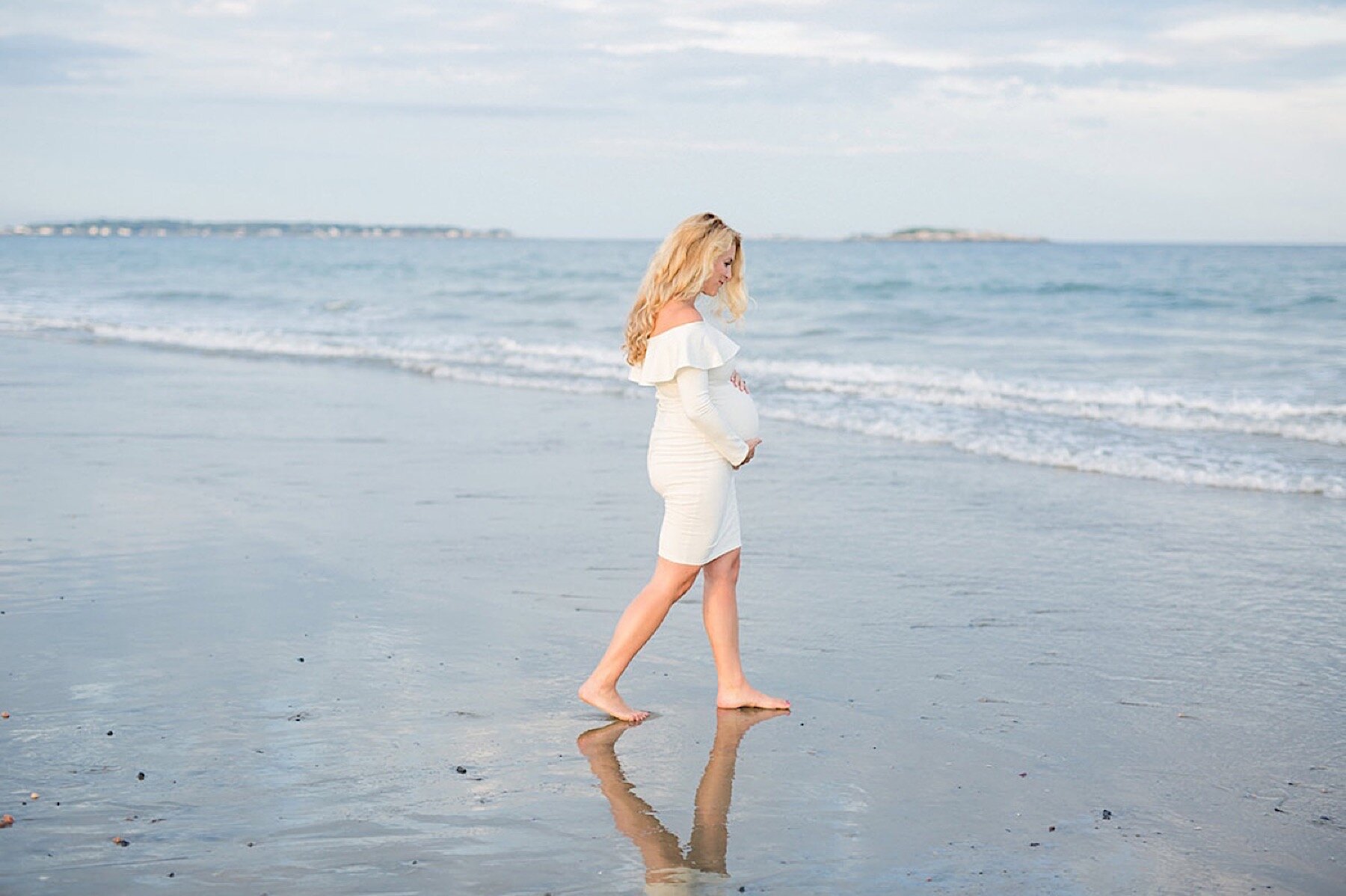05_newborn_maternity_philips_pregnant_swampscott_beach_photography_session_massachusetts_pregnancy_photographer_phillips.jpg