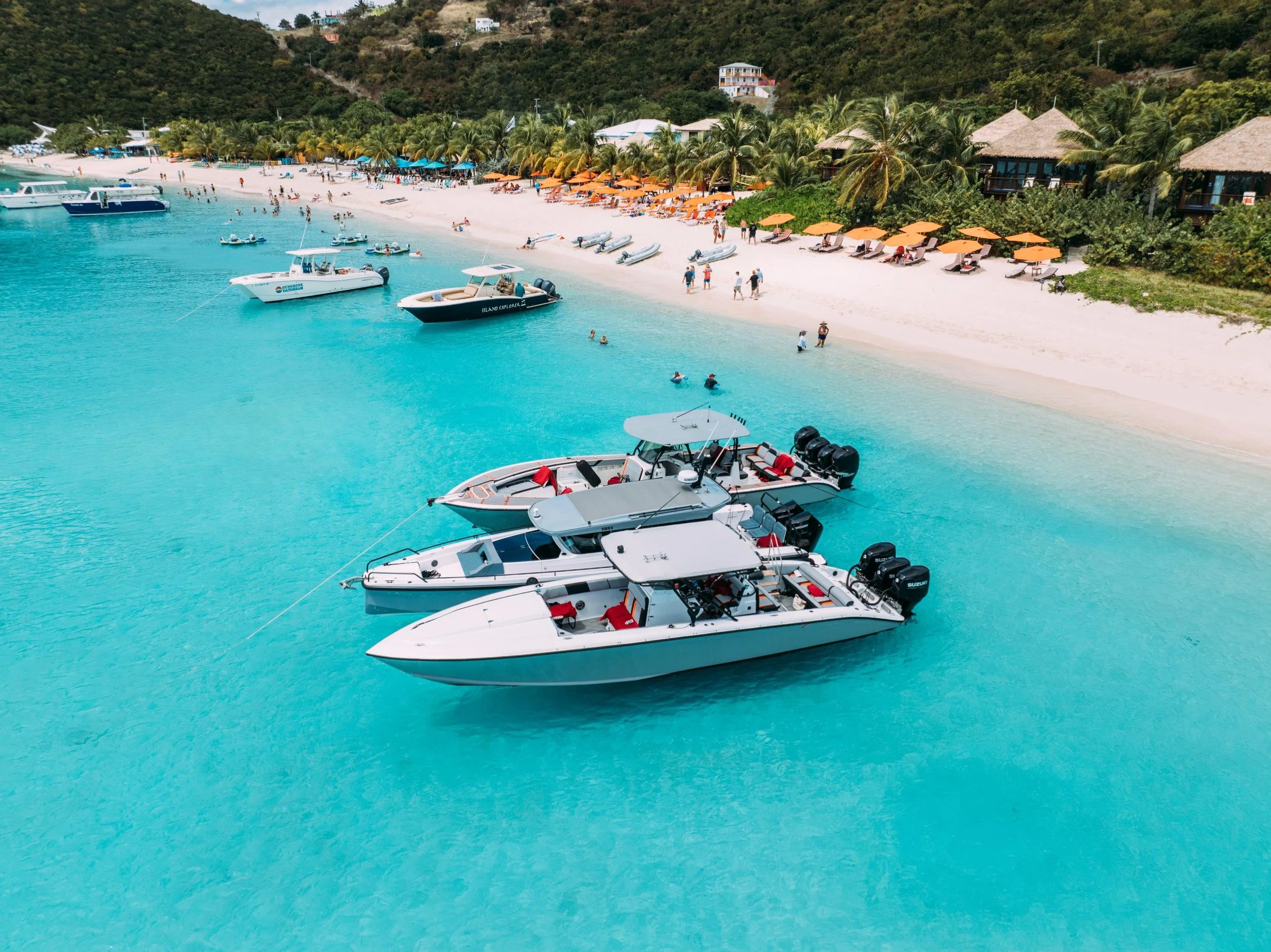 boats-parked-in-water-bvi.jpg