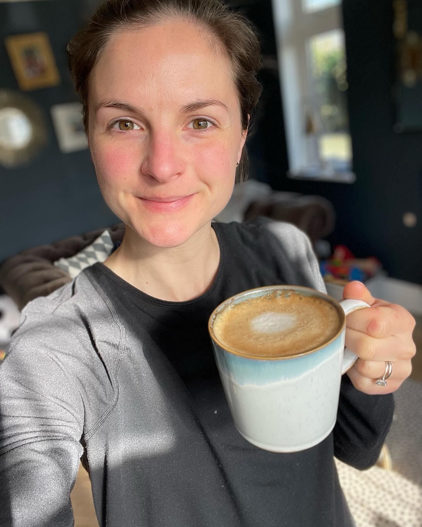 The morning routine you didn&rsquo;t know you needed&hellip;

I try to wake up before the kids, during the week and on the weekend. I cannot tell you how much of a difference waking up on my own terms - to the gentle buzz and tone of my alarm rather 