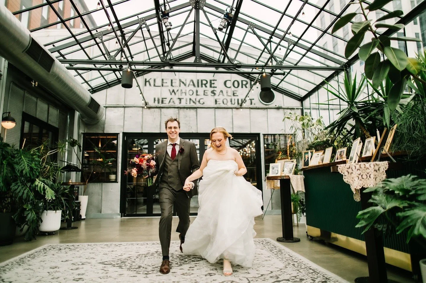 Officially married&hellip; and already making a run for it 💍🌿⁠
⁠
⁠
⁠
Photographer: @oandbphotoco ⁠
Florist: @daffodilparker ⁠