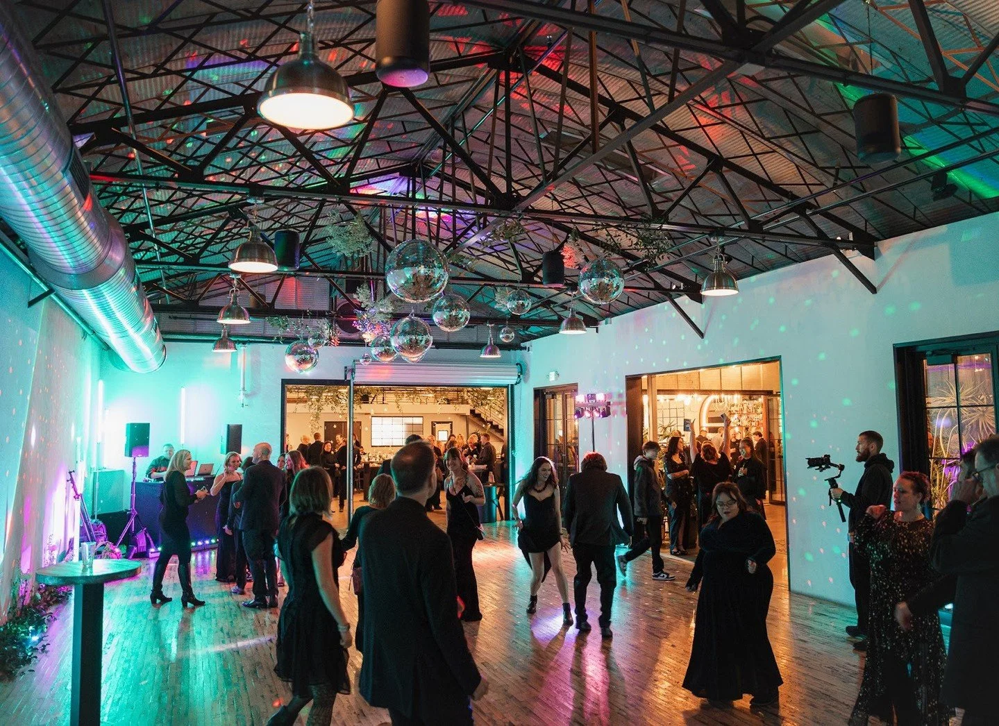 Where the timeline ends and the party begins.  From the first dance to the very last song,, our dance floor is made for unforgettable moments and packed-to-the-brim celebrations.⁠
⁠
⁠
DJ: @dj_felix_entertainment ⁠
Rentals: @velvet_rentals⁠
Photograph