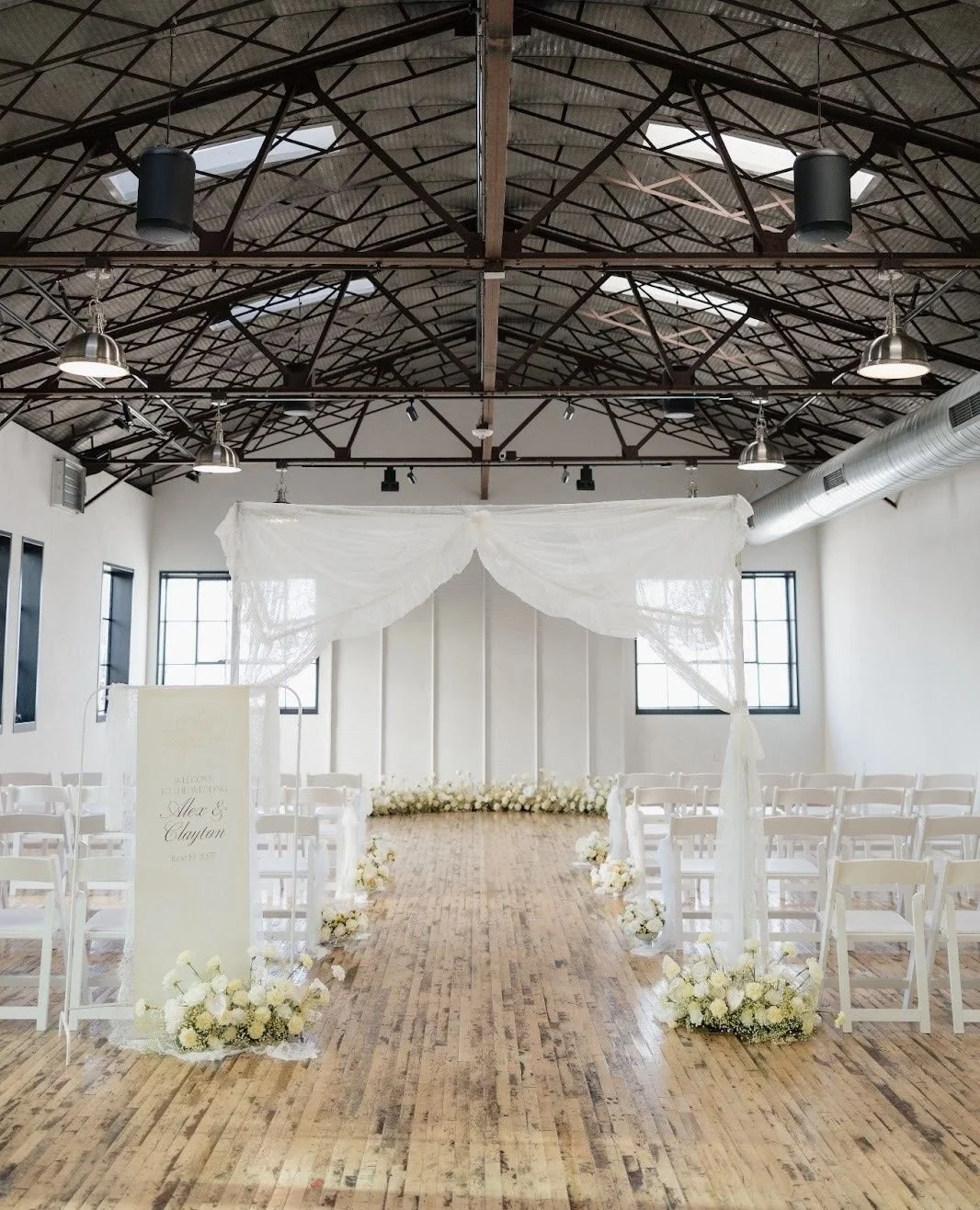 Butter yellow, anyone? 🤩⁠
⁠
⁠
Photographer: @valerie.halling ⁠
Florals: @melodyrosedesignswi ⁠
Decor &amp; Styling: @melodyrosedecorwi⁠
Painting: @caylathepainter ⁠
Cake: @craigscakeshop ⁠
Ice Cream Cart: @stelliesicecream⁠
⁠
⁠
#butteryellowweddingd