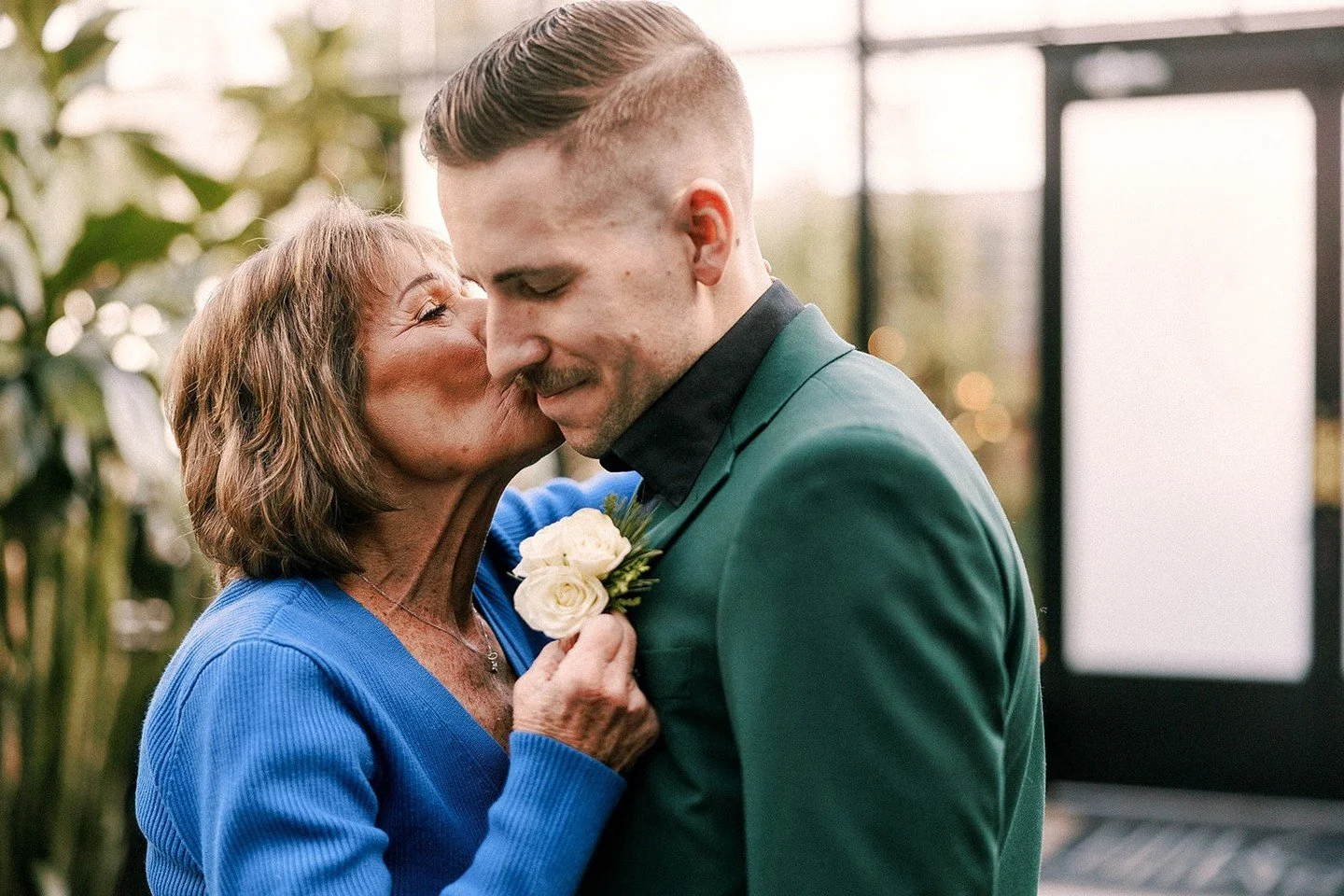 To the women who taught us what love looks like&mdash;Happy Mother&rsquo;s Day &hearts;️⁠
⁠
⁠
Photographer: @anyakubilusphoto ⁠
Planner: @miriameventsco ⁠
⁠
⁠
⁠
#happymothersday #motherofthegroom #firstlook #madisonwedding #madisonweddingphotographer